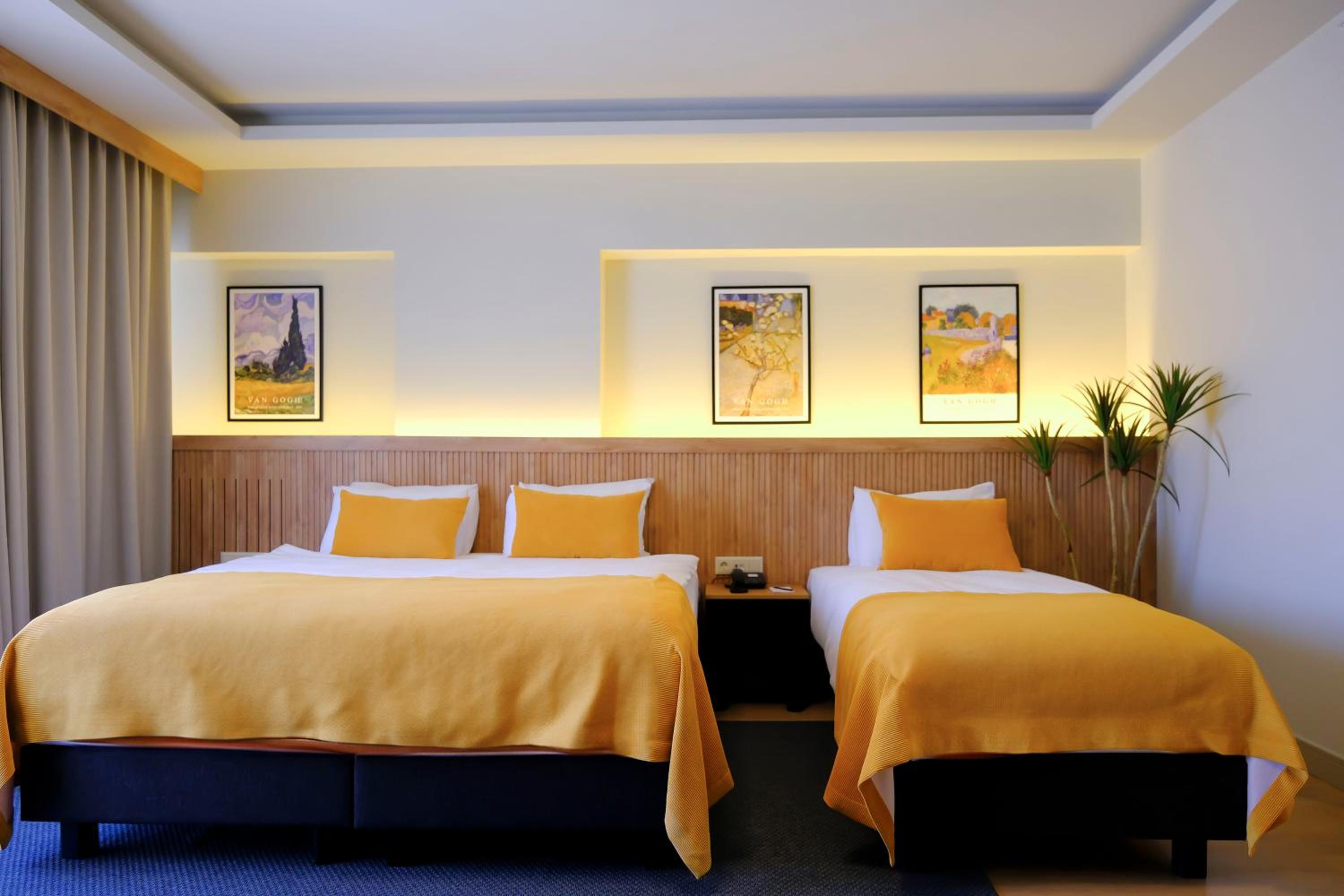 Dugi Hotel - Image 62