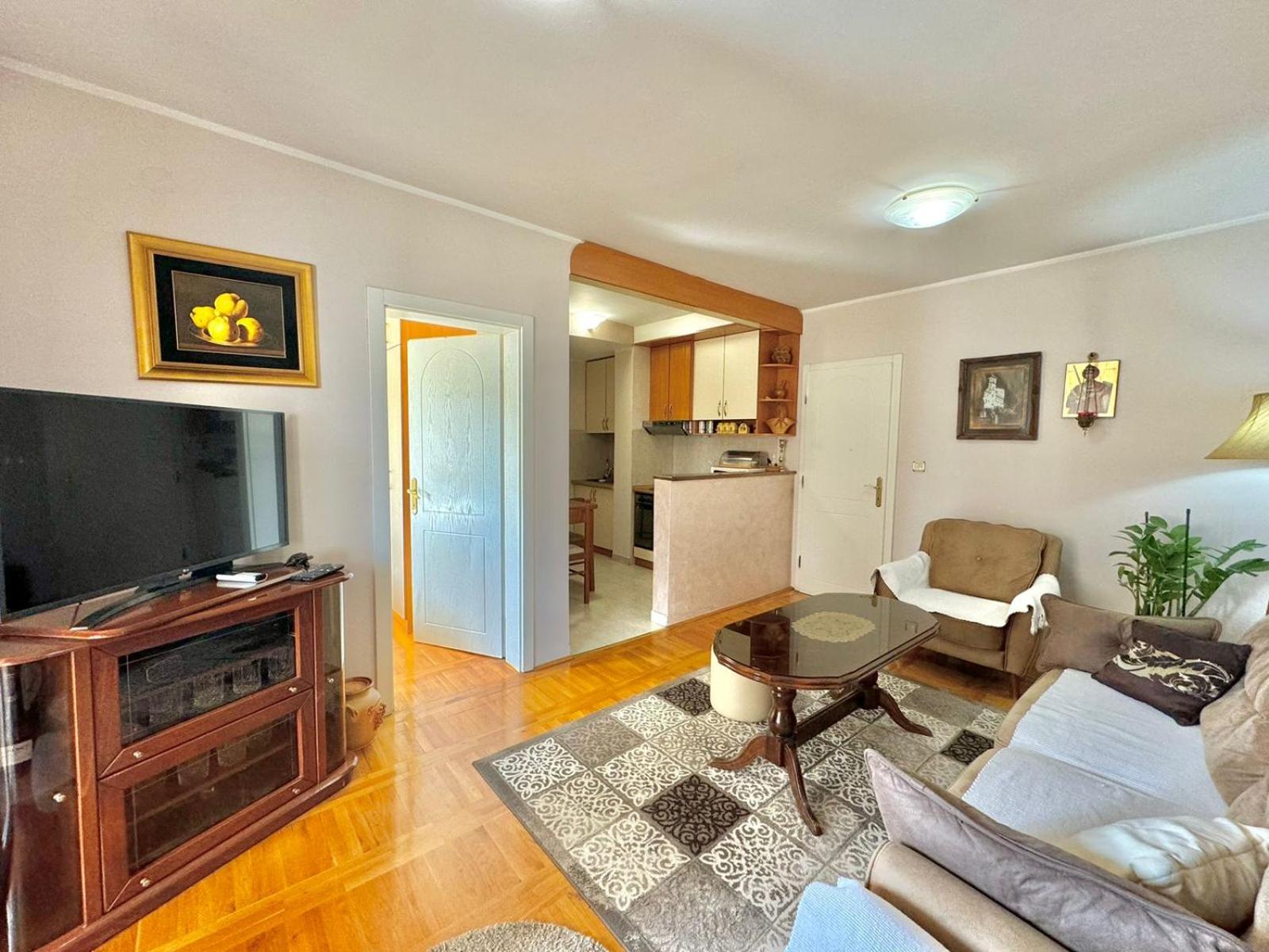 Family Two Bedroom Apartment Vera