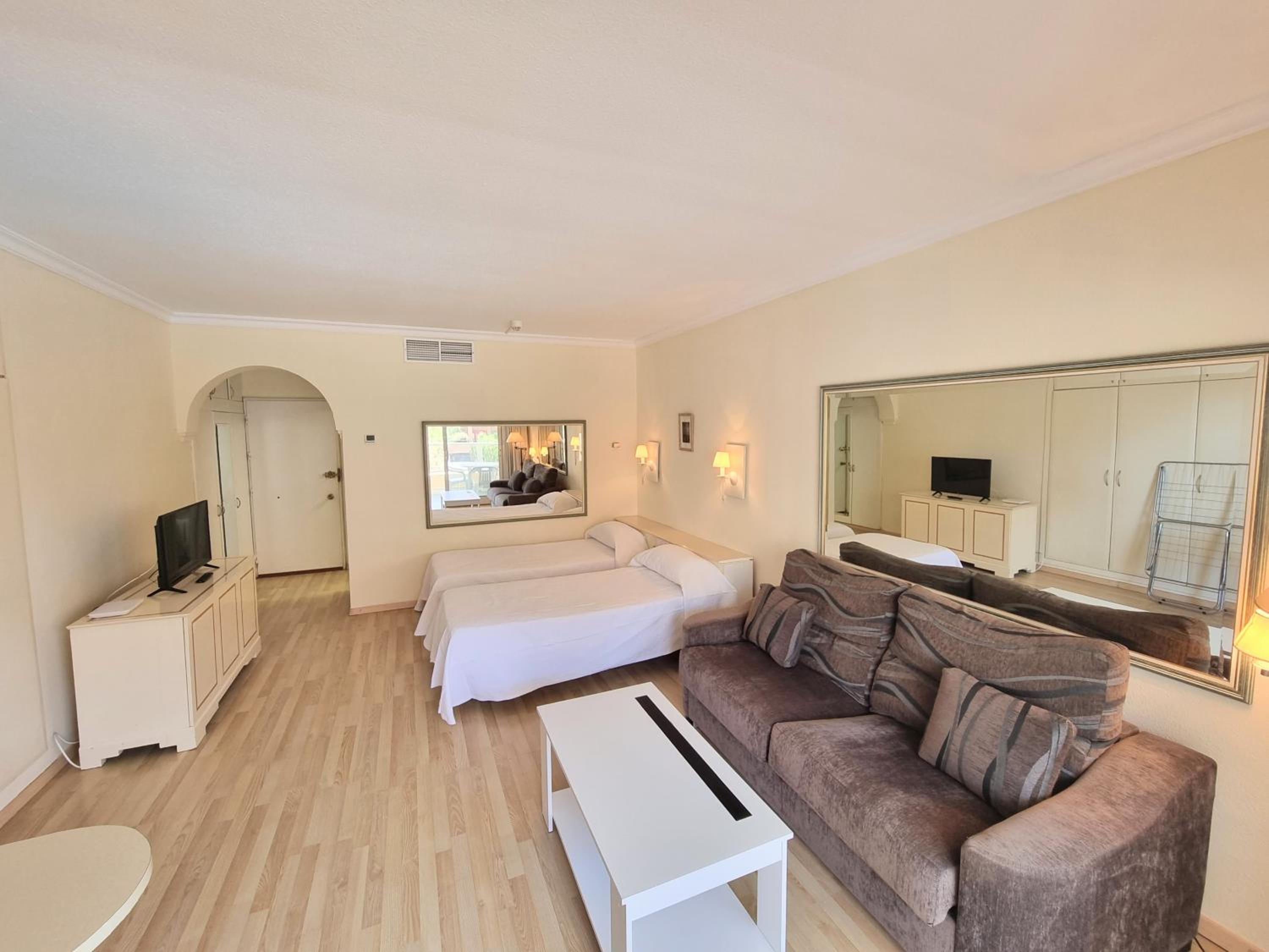 hotel room