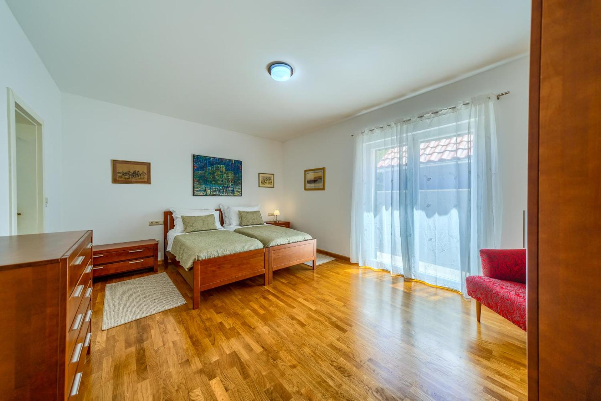 Villa Župa - Heated Pool, Tennis & Sports Complex