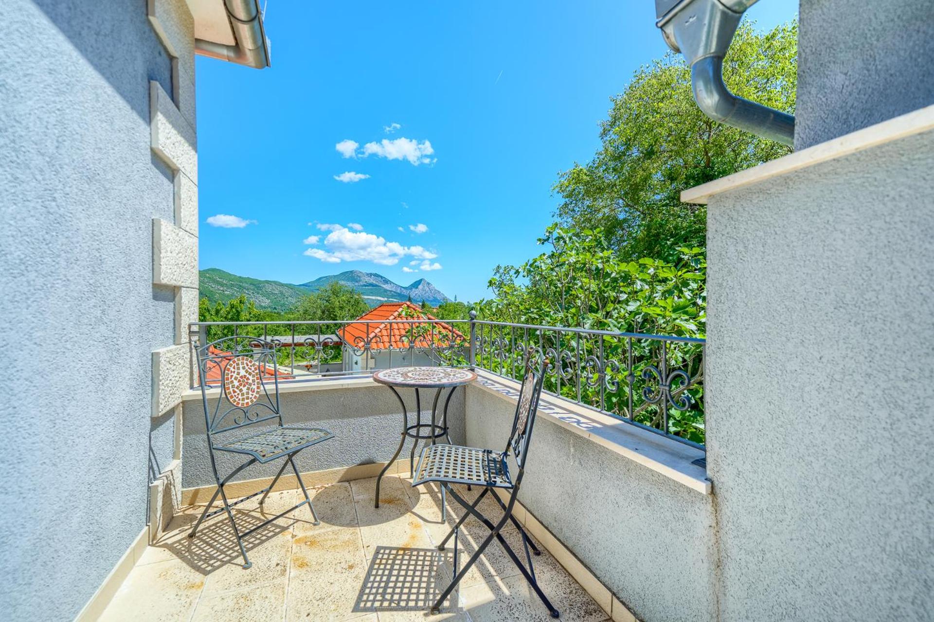 Villa Župa - Heated Pool, Tennis & Sports Complex