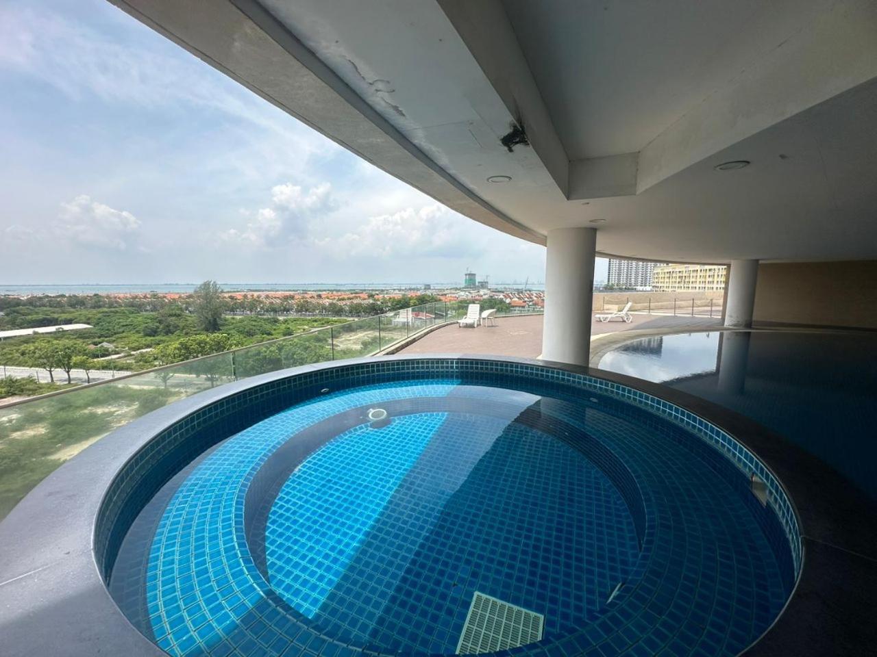 Luxury Suites 118 Island Plaza photo 8