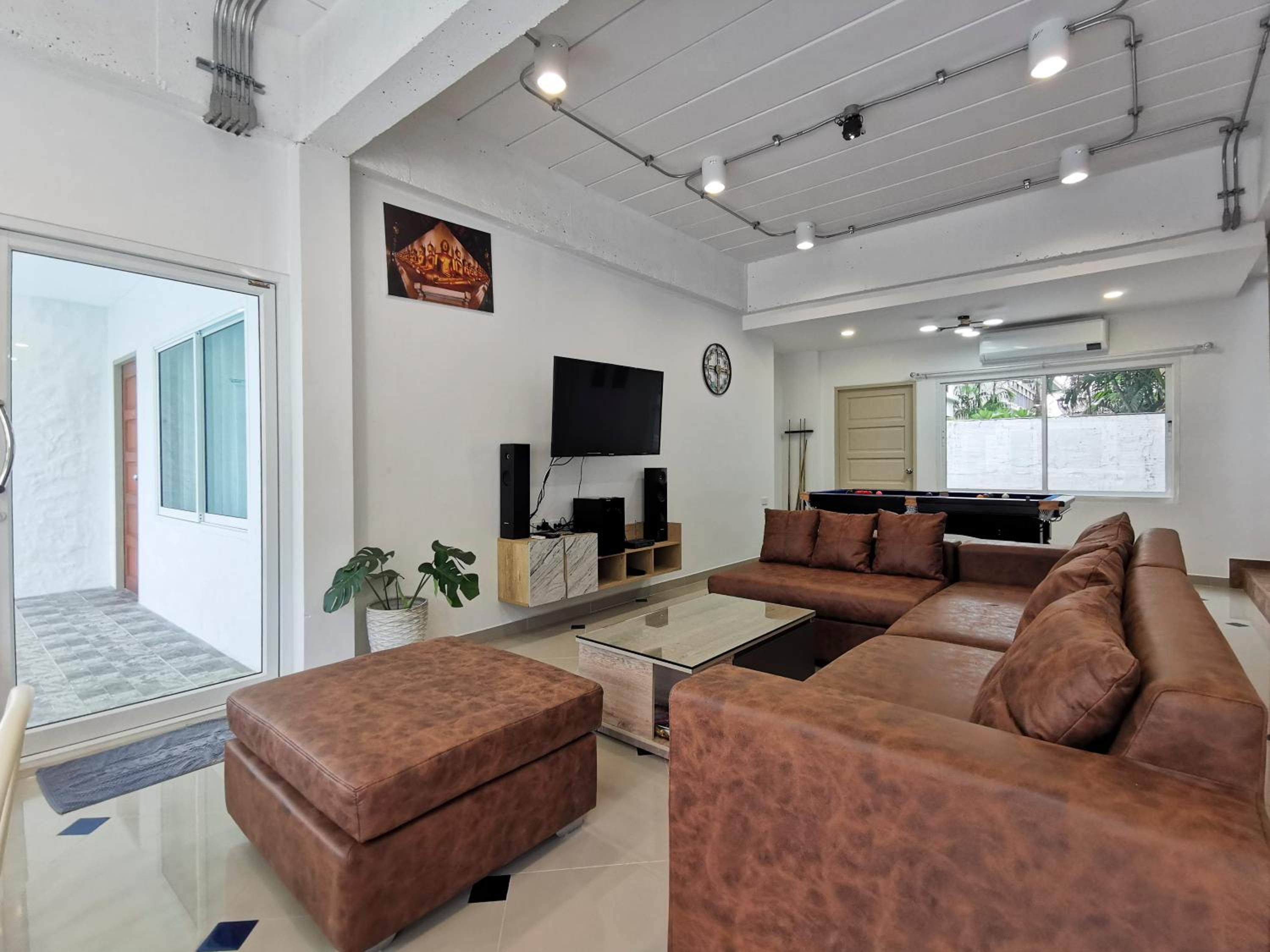 lounge