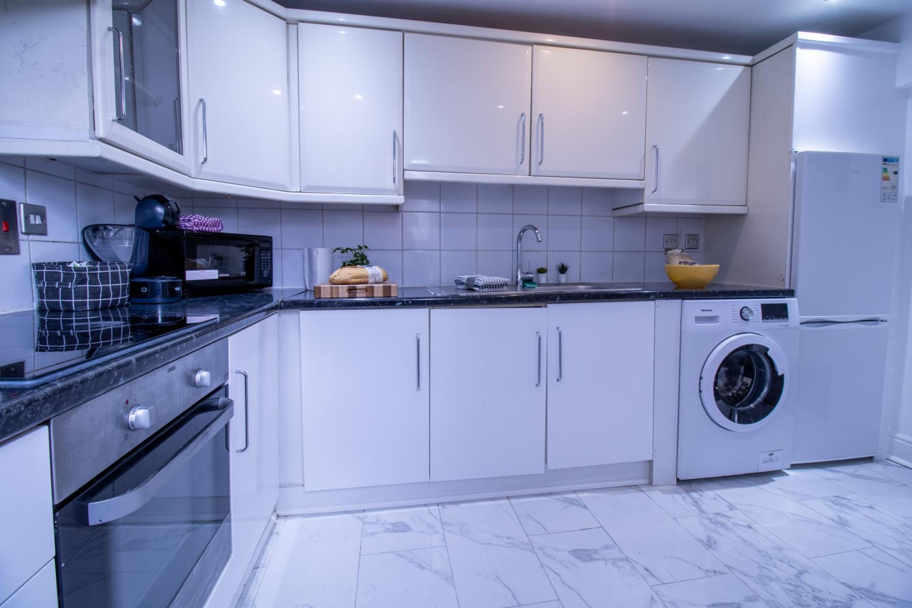 Luxurious Apartments on Oxford Street