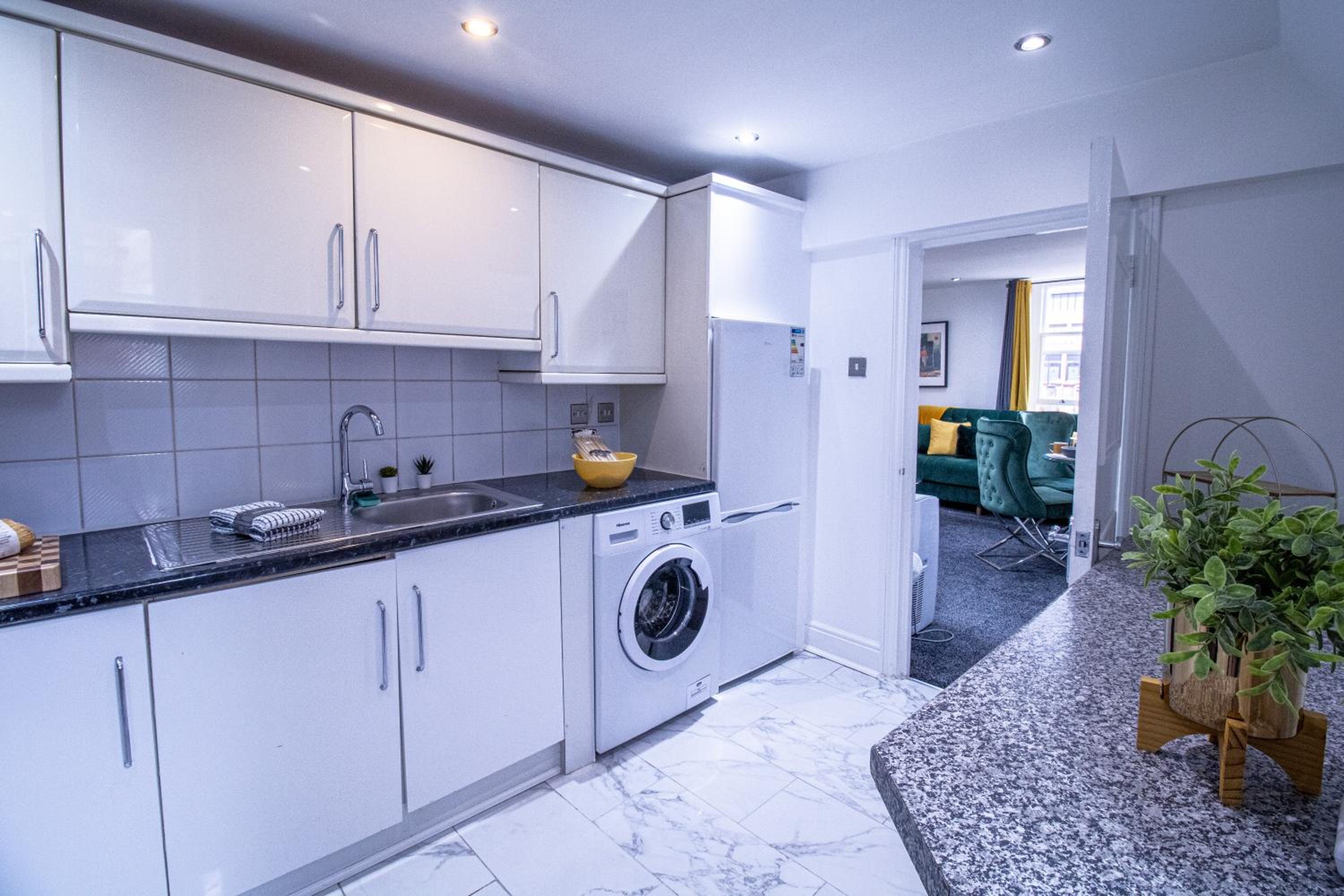Luxurious Apartments on Oxford Street