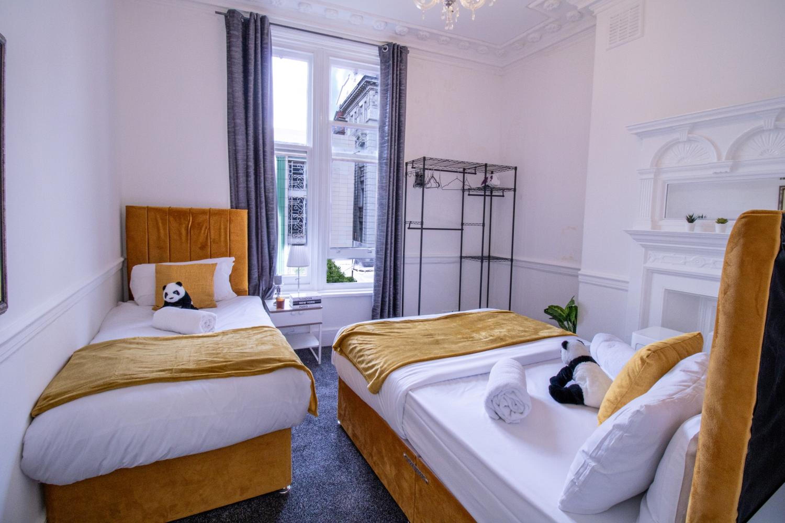 Luxurious Apartments on Oxford Street