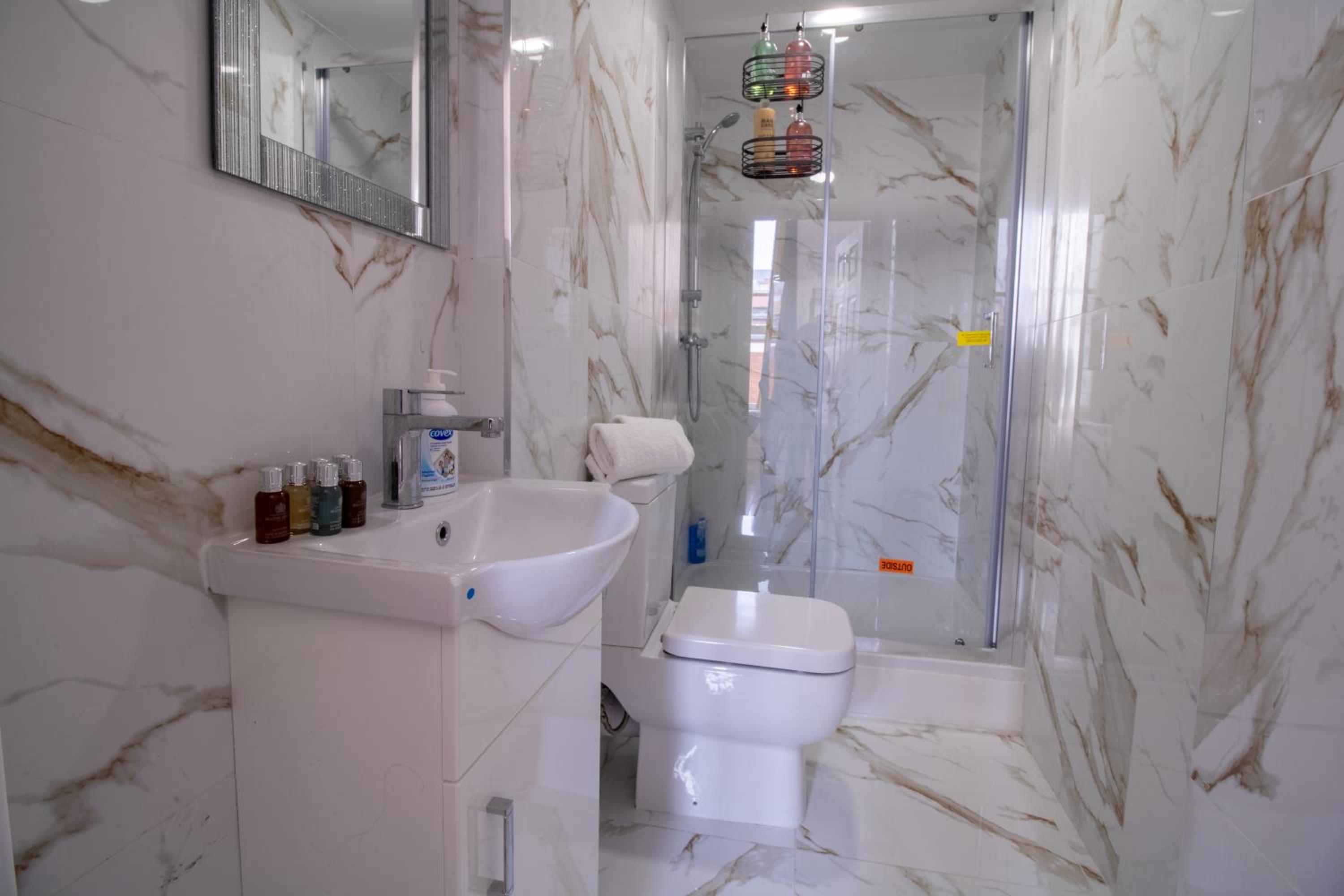 Luxurious Apartments on Oxford Street