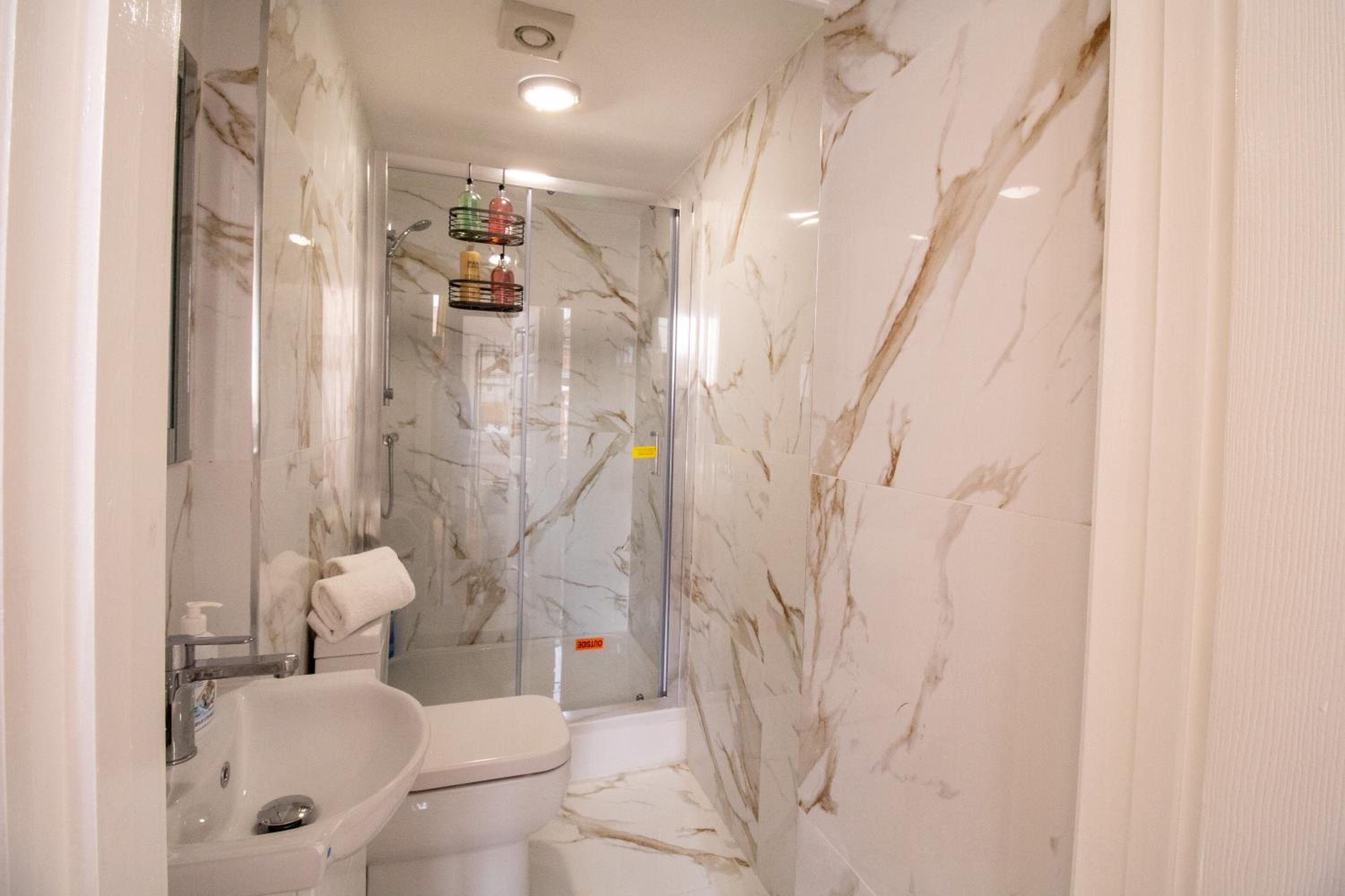 Luxurious Apartments on Oxford Street