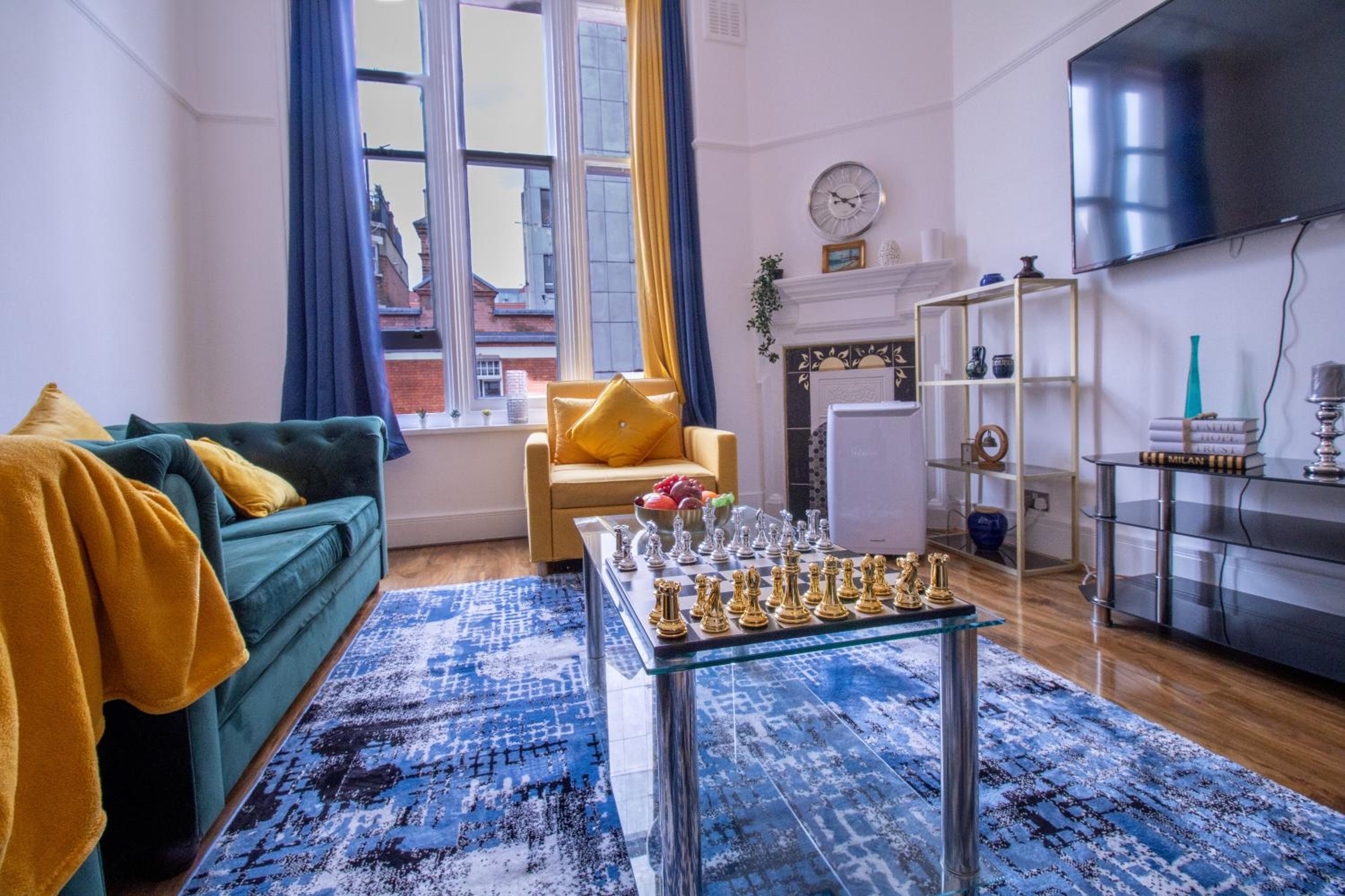 Luxurious Apartments on Oxford Street