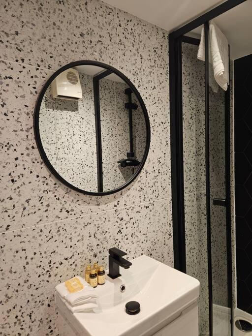 Bayswater Bliss Studio