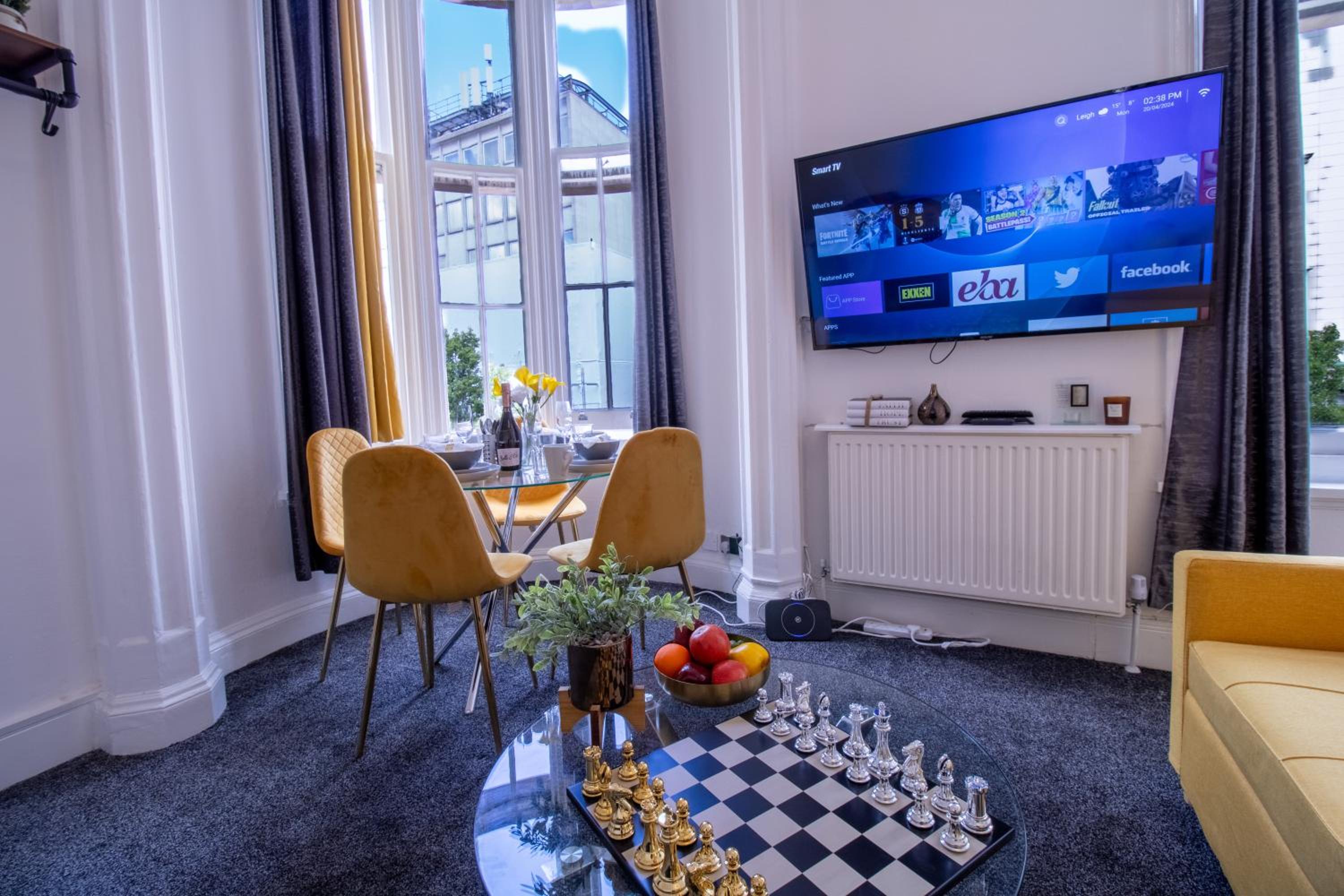 Luxurious Apartments on Oxford Street