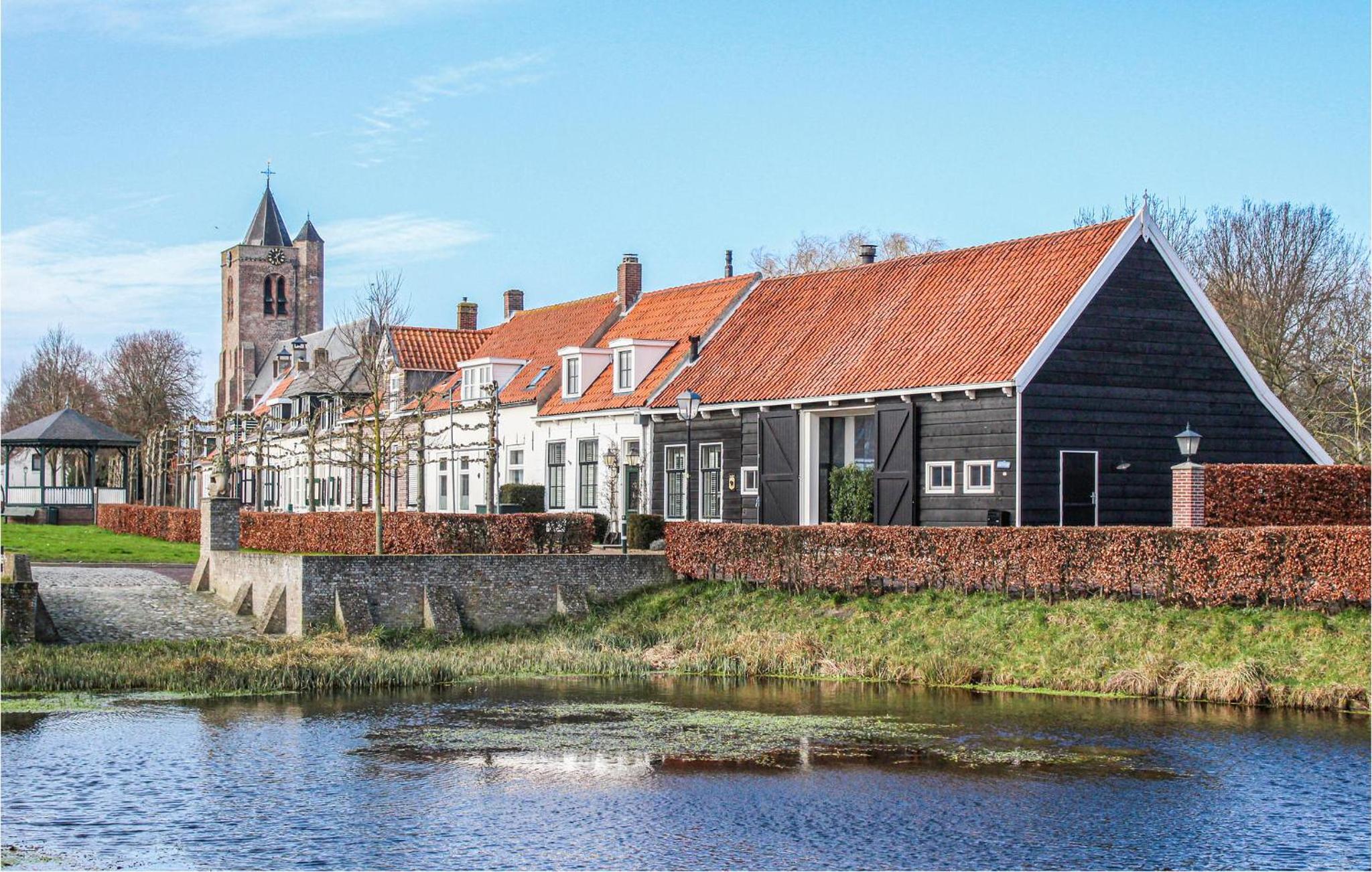 2 Bedroom Gorgeous Home In Heinkenszand
