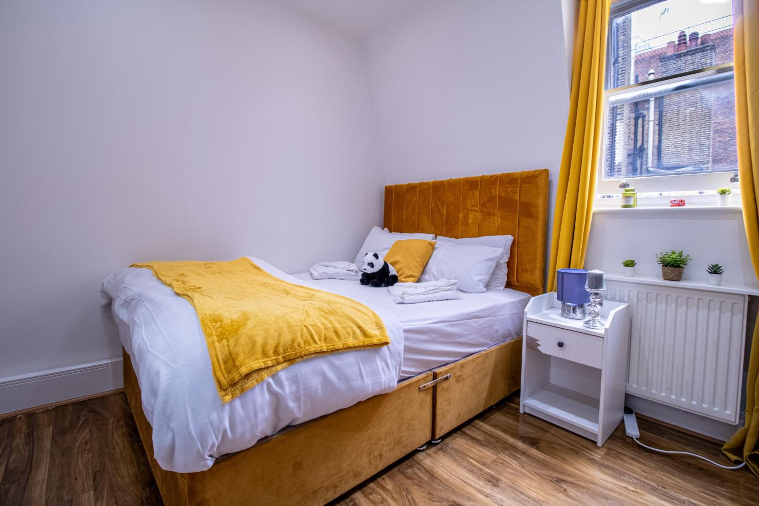Luxurious Apartments on Oxford Street