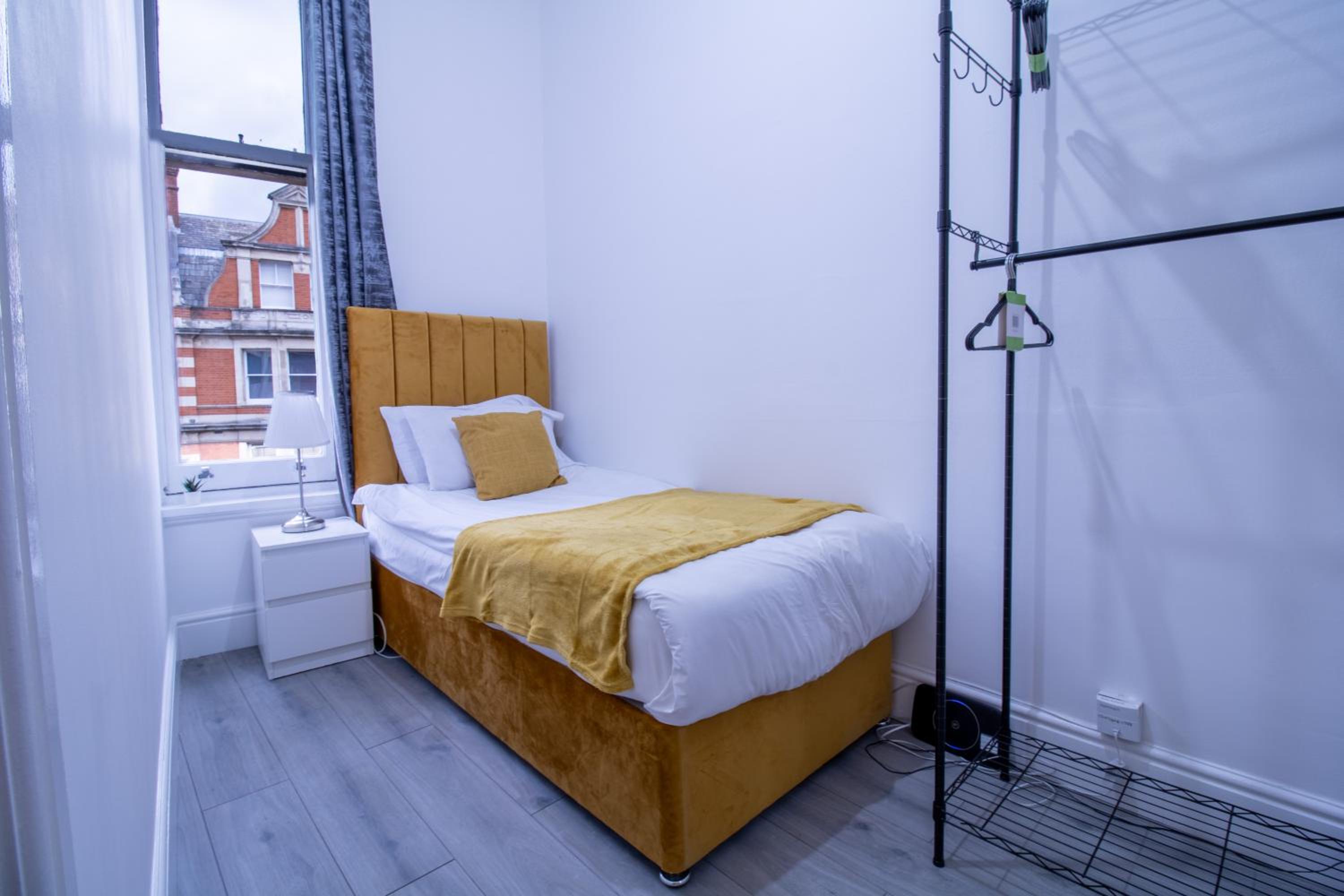 Luxurious Apartments on Oxford Street