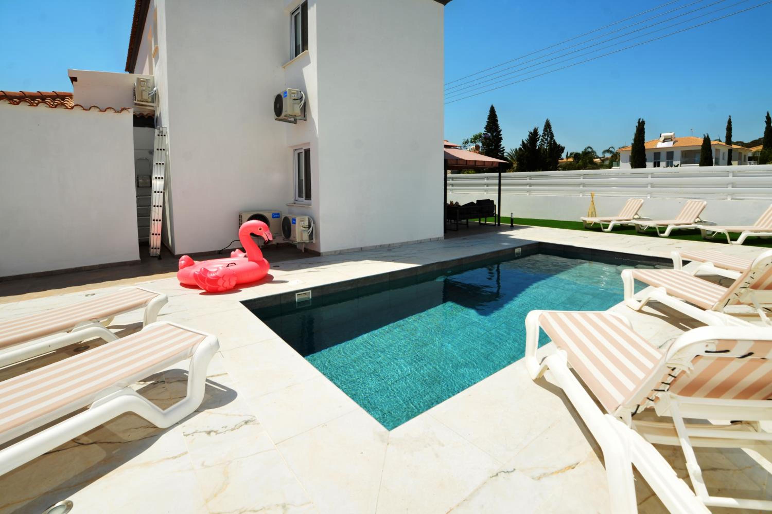 La Bella Nissi Villa