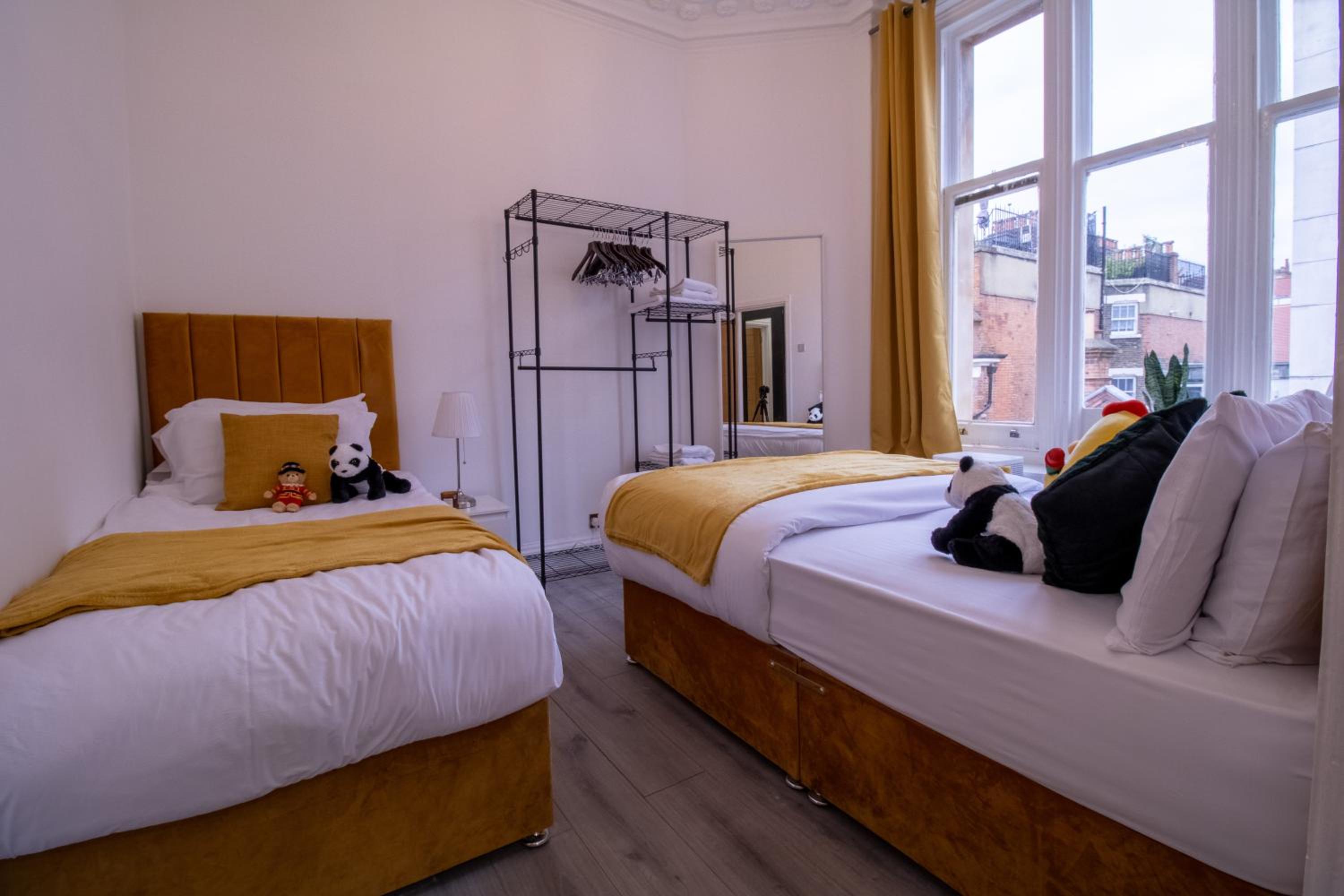Luxurious Apartments on Oxford Street