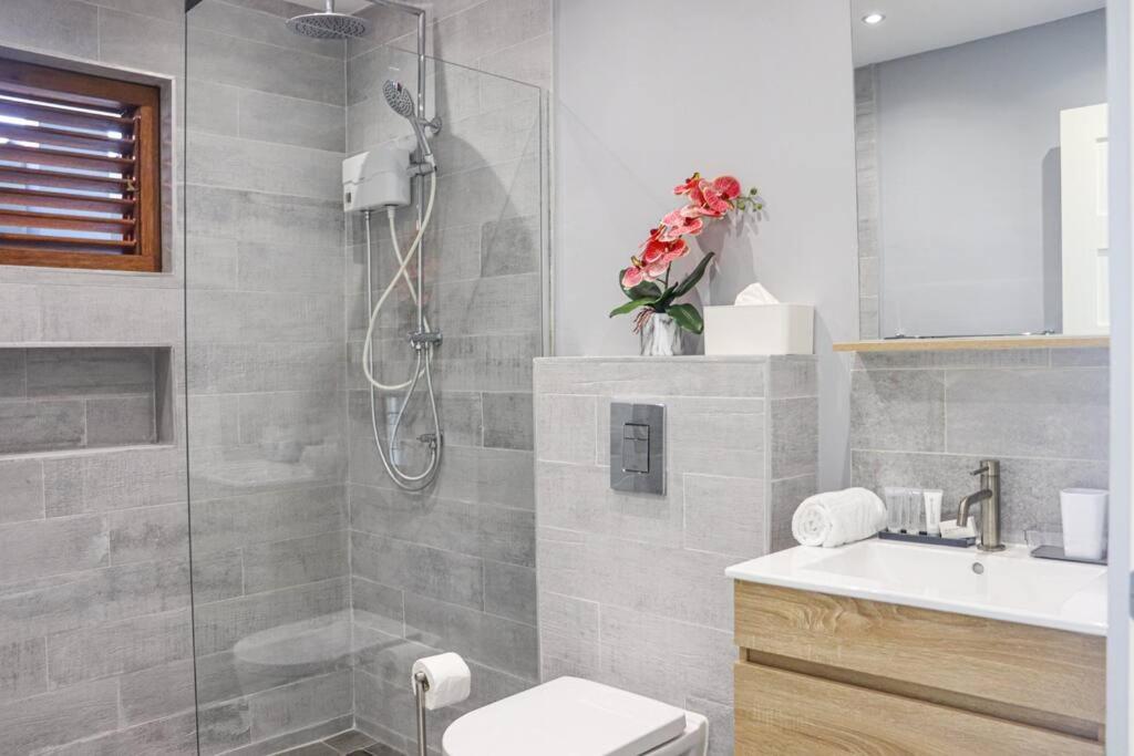 Sapphire Residence