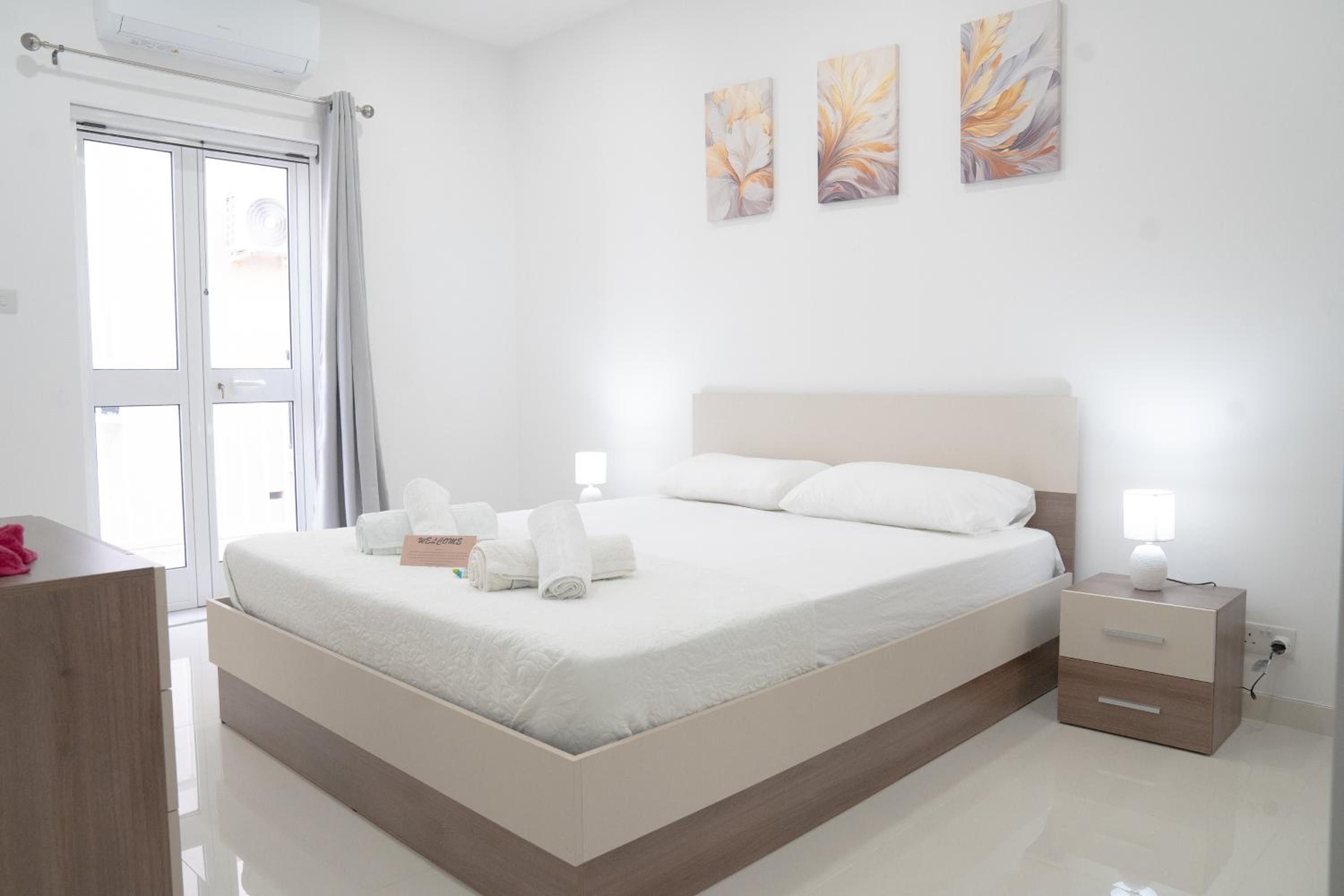 Brand New - 3 Bedrooms-Prime view 5