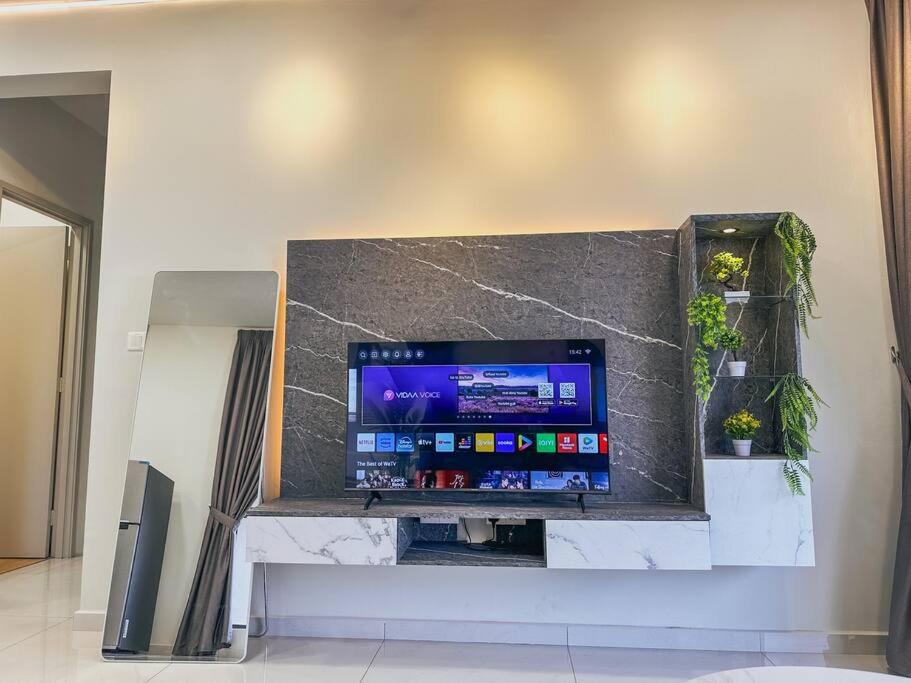 DangaBay Seaview 3BedRoom by WP HOMESTAY