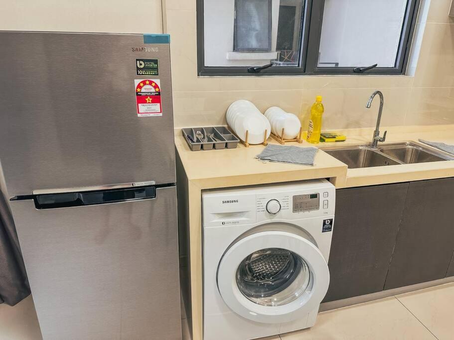 DangaBay Seaview 3BedRoom by WP HOMESTAY