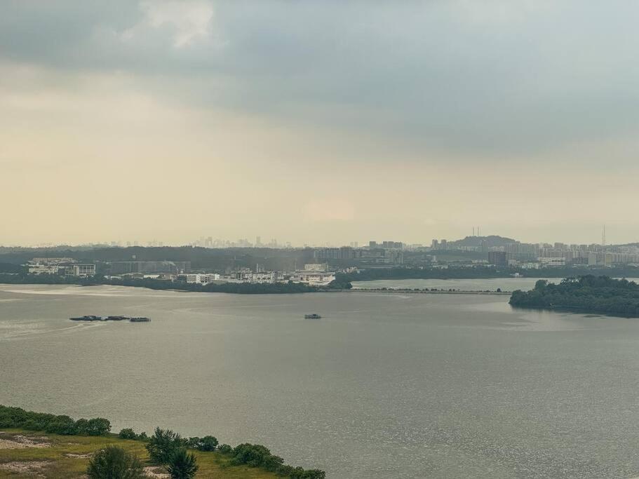 DangaBay Seaview 3BedRoom by WP HOMESTAY
