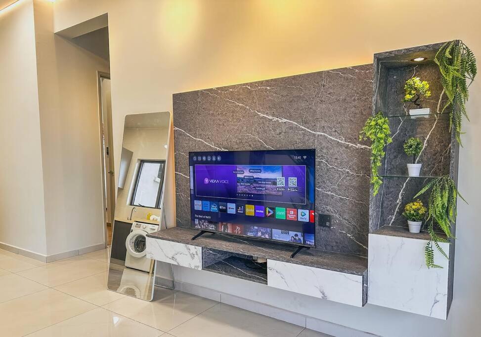 DangaBay Seaview 3BedRoom by WP HOMESTAY
