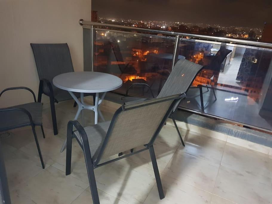 F3 résidentiel avec climatisation terrasse panoramique et box
