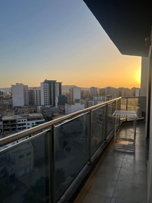 F3 résidentiel avec climatisation terrasse panoramique et box