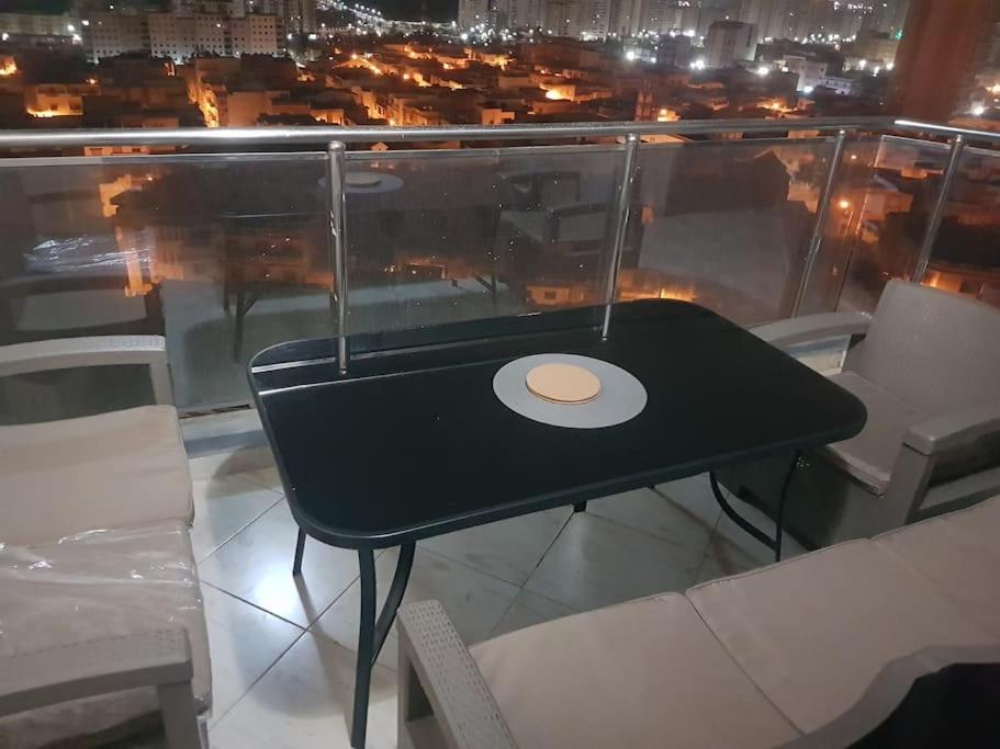 F3 résidentiel avec climatisation terrasse panoramique et box