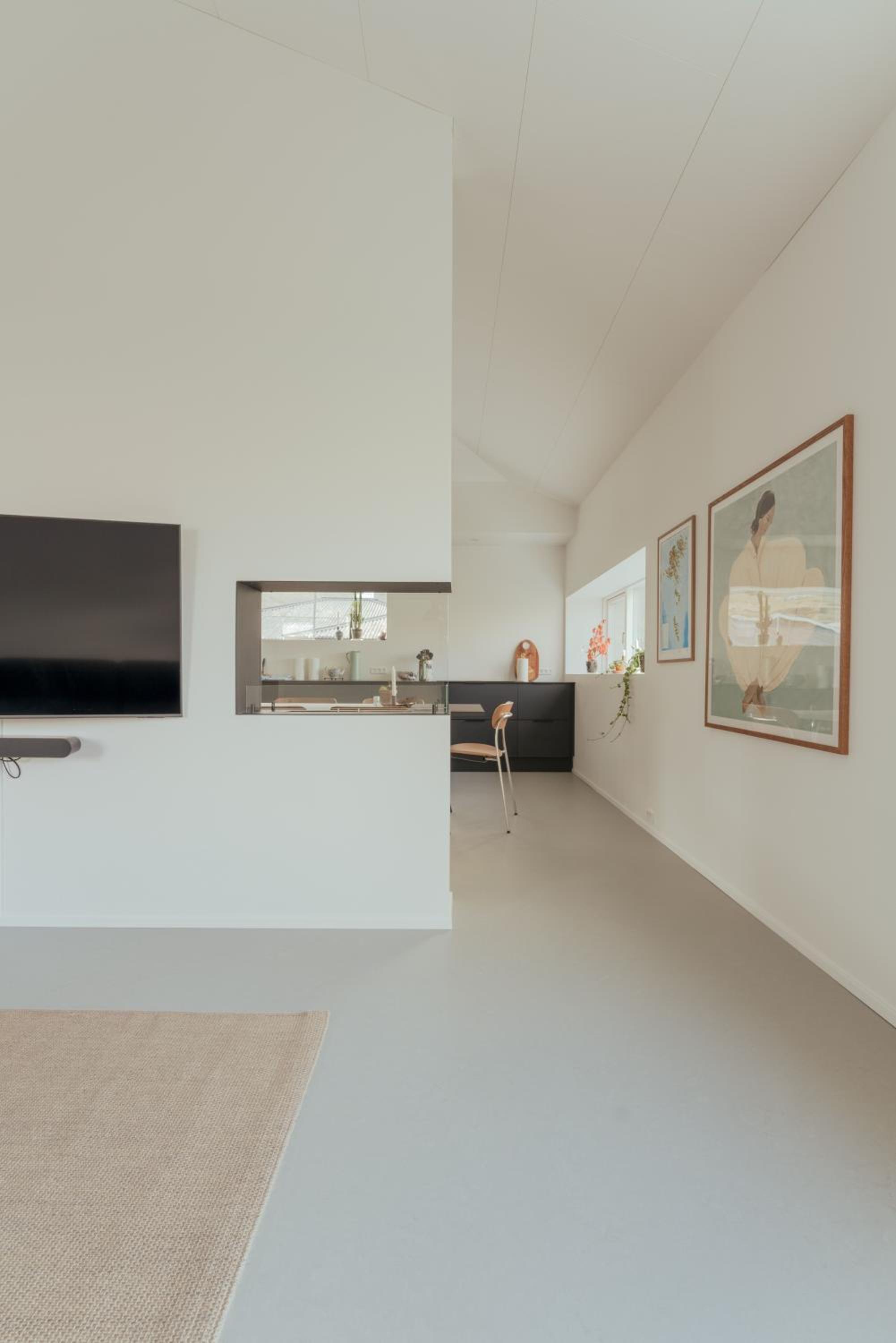 Nyrenoveret, moderne,hyggeligt hus