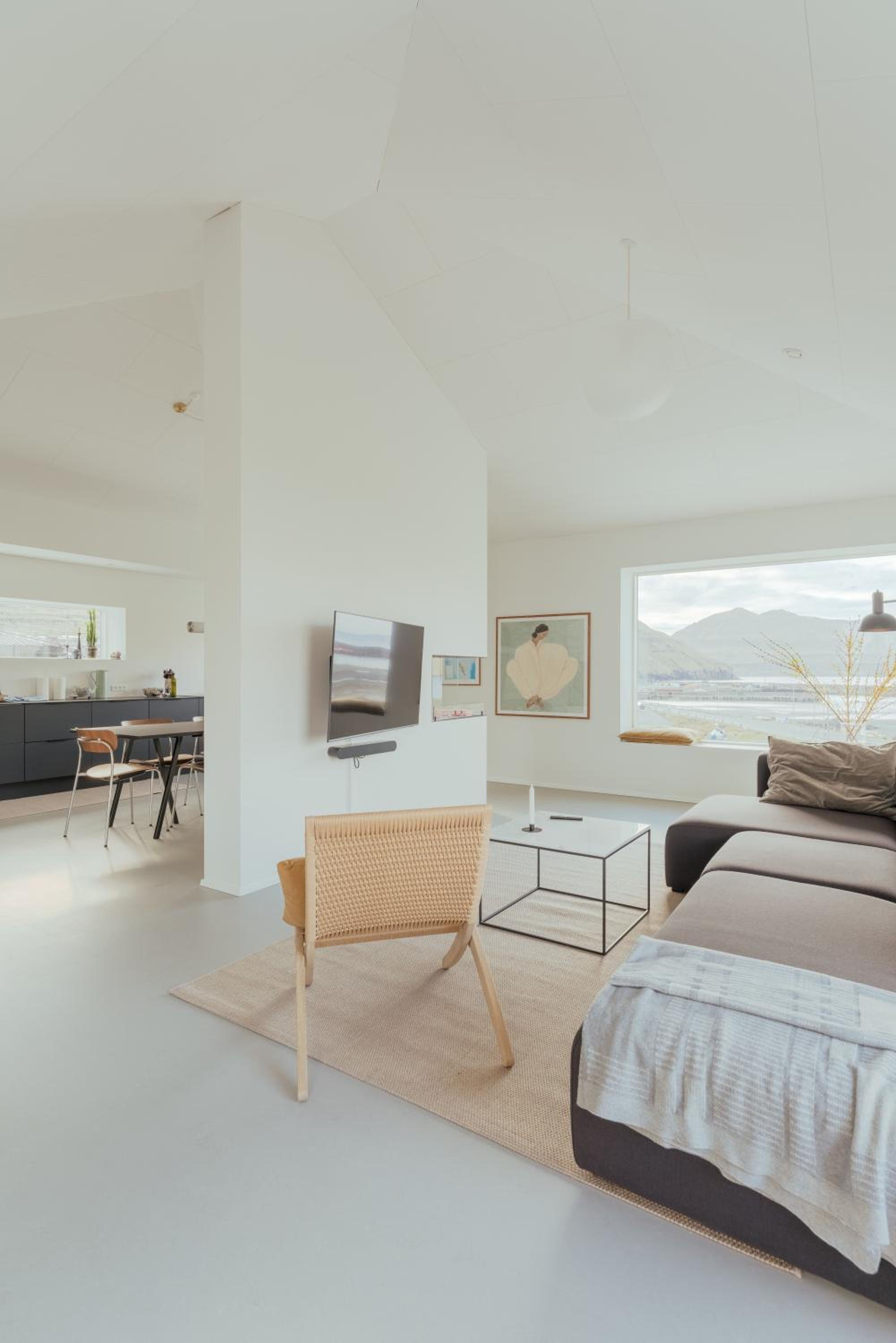 Nyrenoveret, moderne,hyggeligt hus