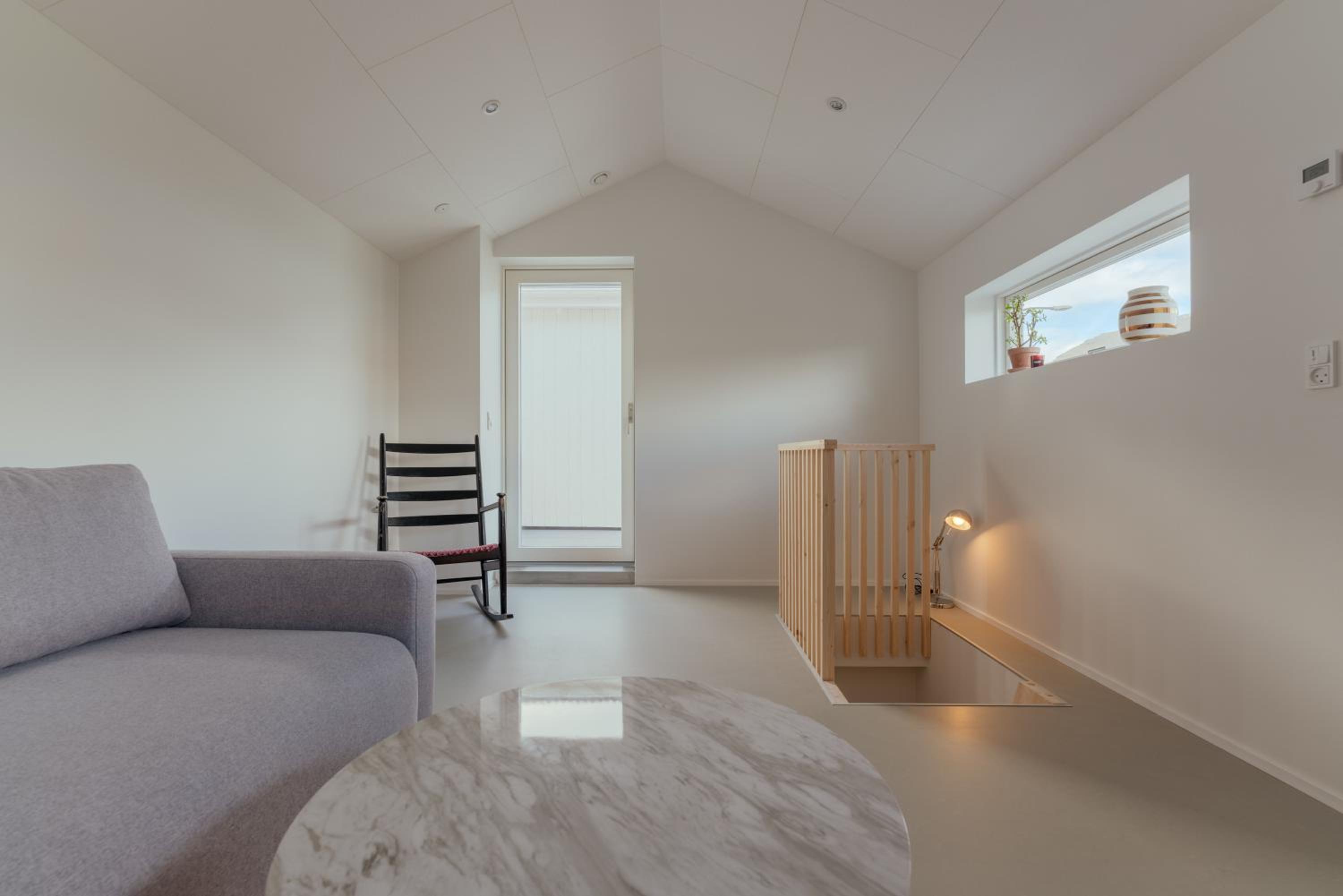Nyrenoveret, moderne,hyggeligt hus