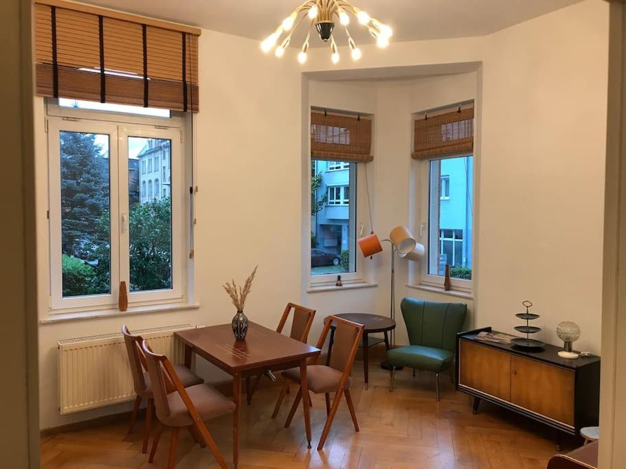 Stylische Mid-Century-Wohnung im Zentrum Plauens