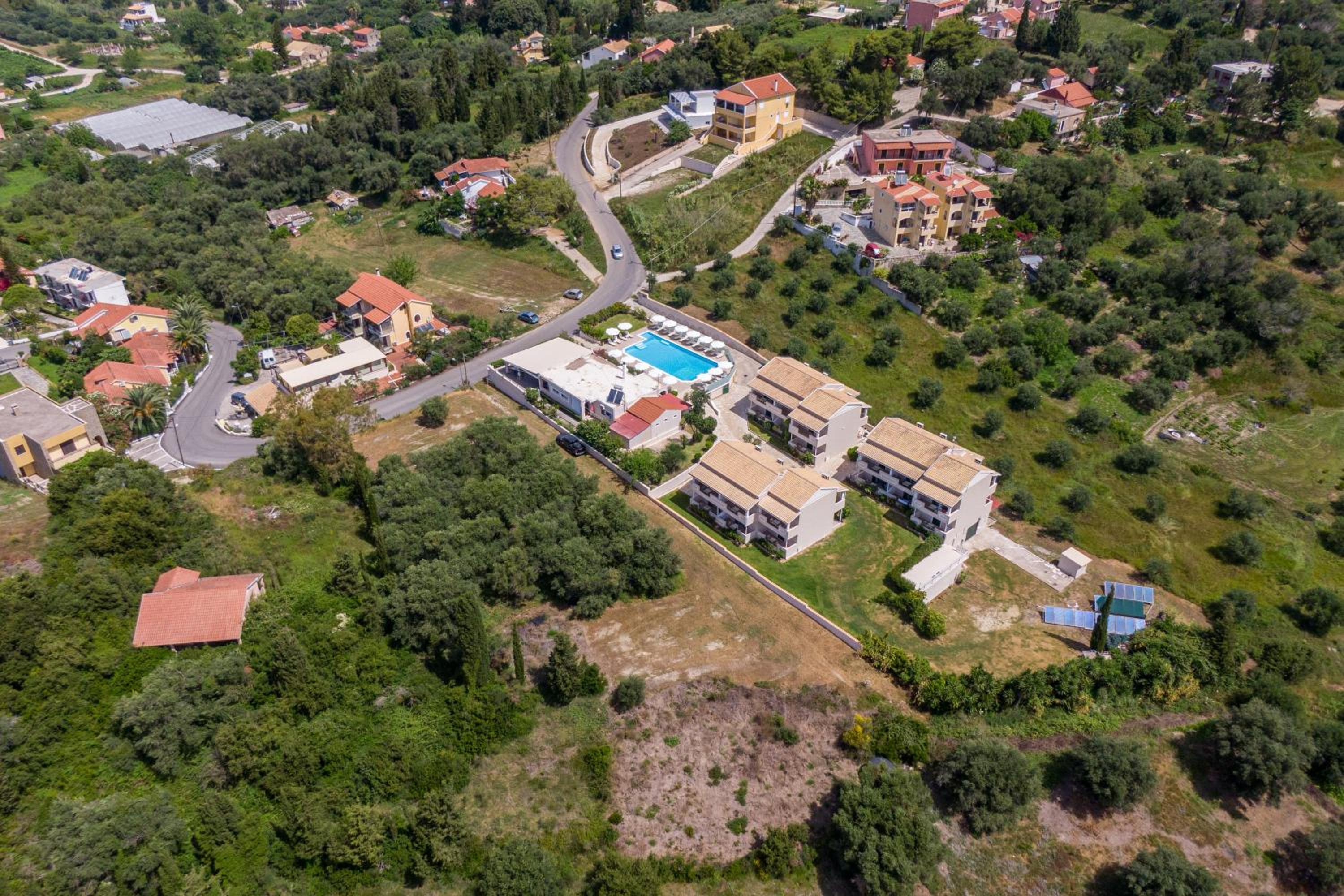 Anna Studio and Maisonettes