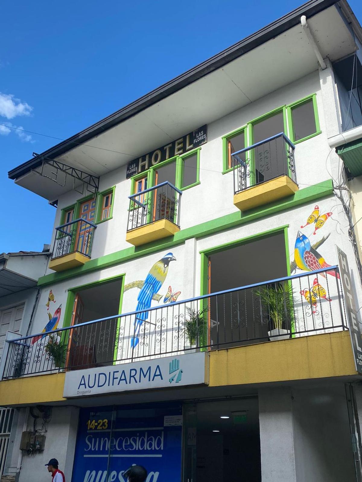 Hotel Las Flores - Image 1