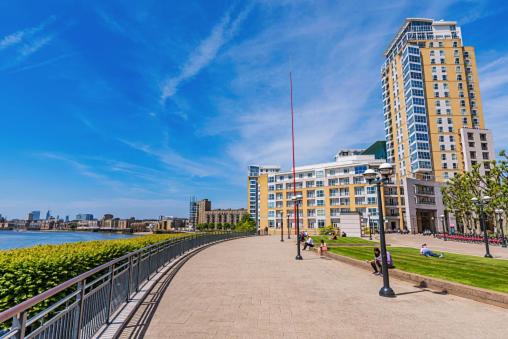 Brand New Flat - Canary Wharf