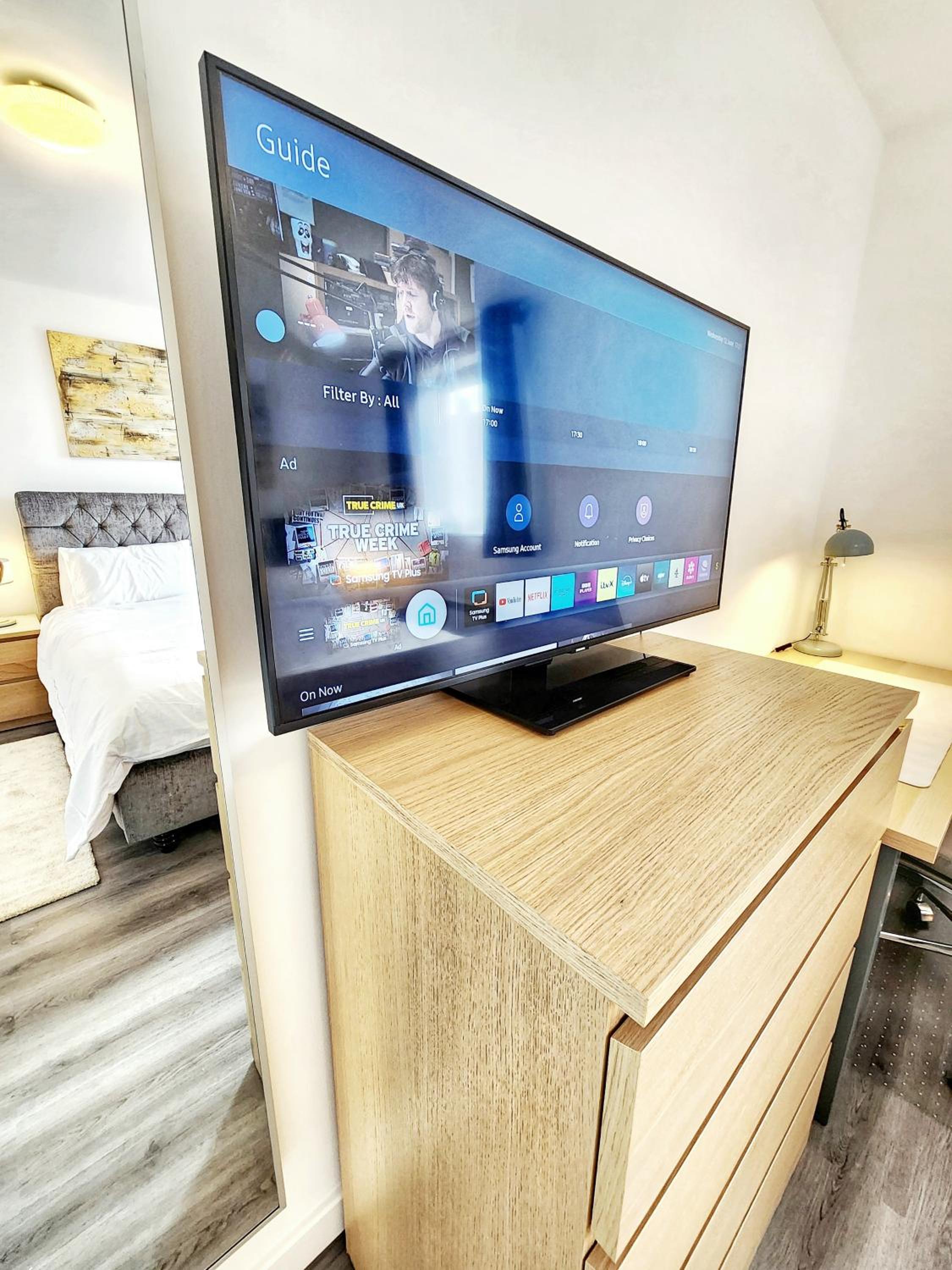 Brand New Flat - Canary Wharf