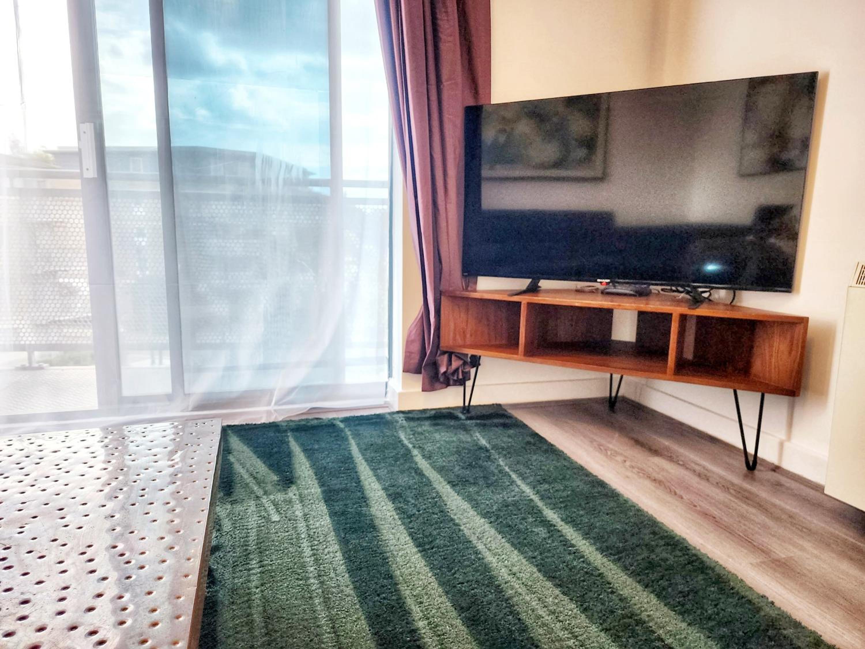 Brand New Flat - Canary Wharf