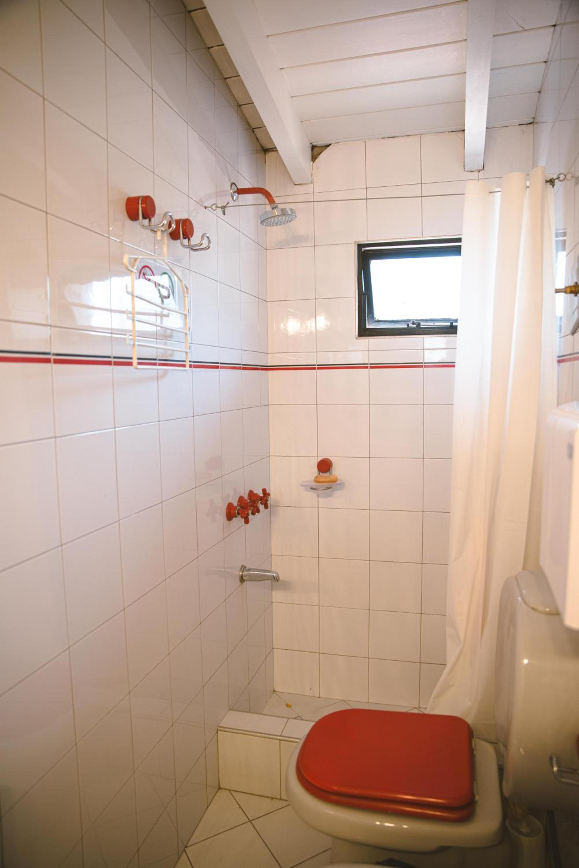 Fuxia House Hostel