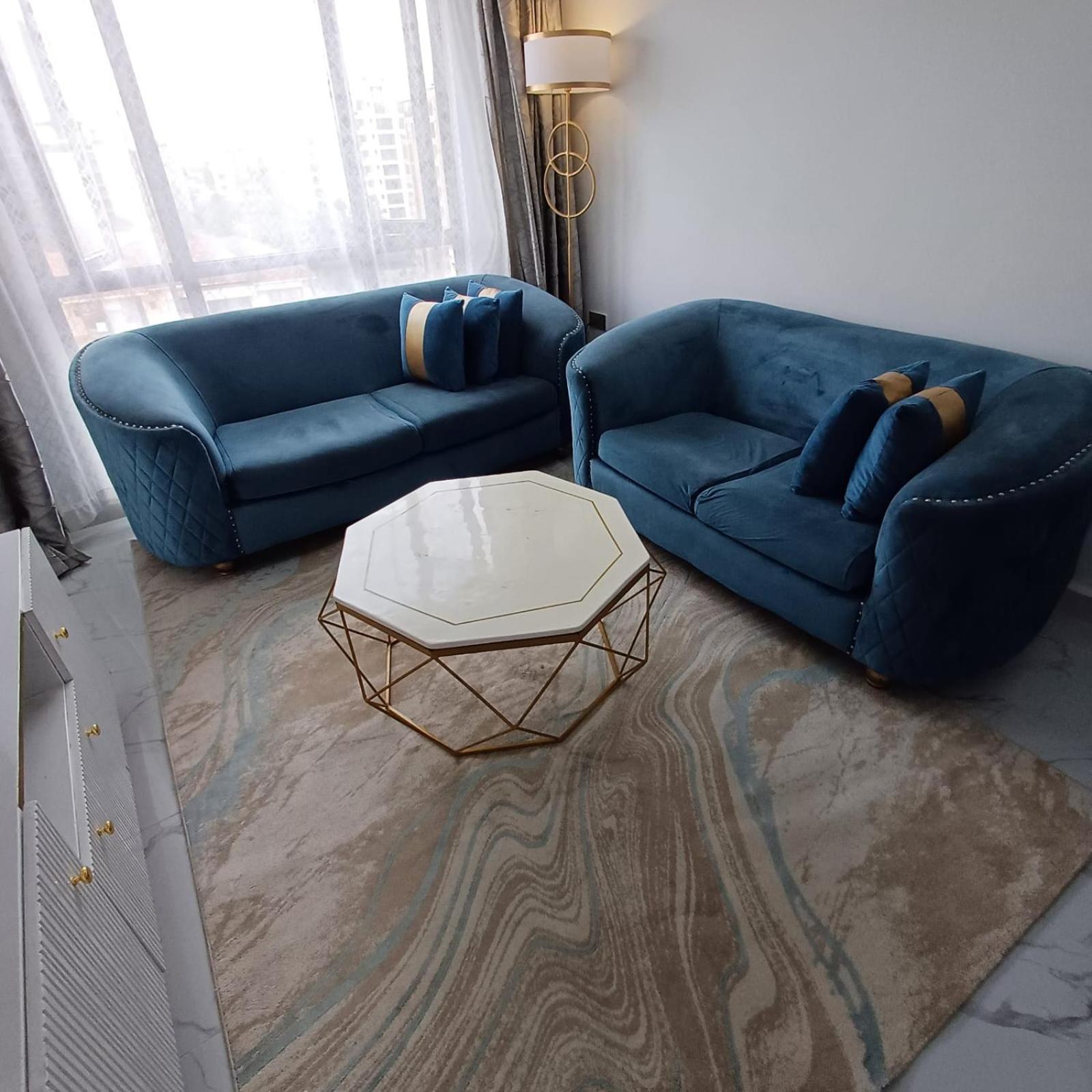 CityHeart Apartment