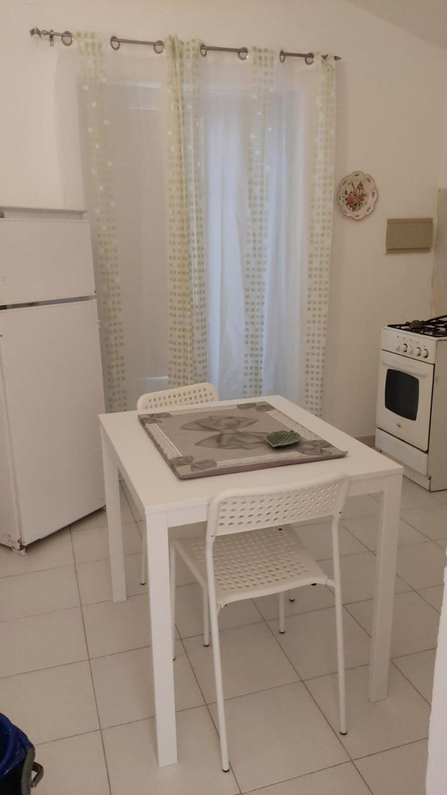Sizilien 3 en Trappeto — kitchen