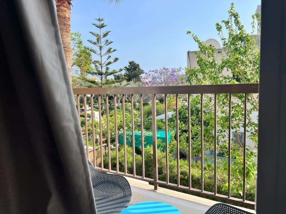 Margarita Gardens two 1bed flats 500m from sea