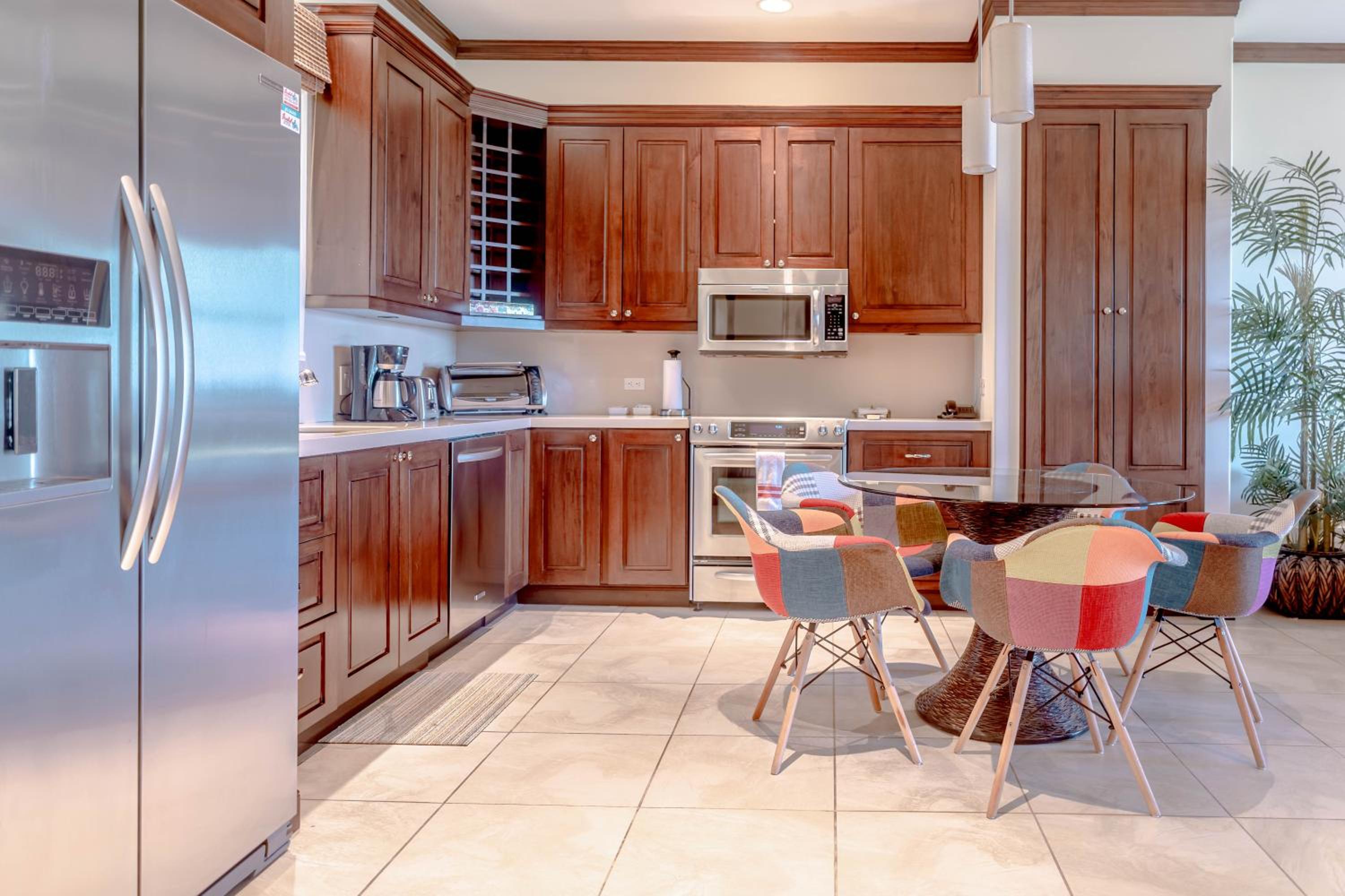 Luxury, ocean view, 3-bedroom condo @ Los Sueños