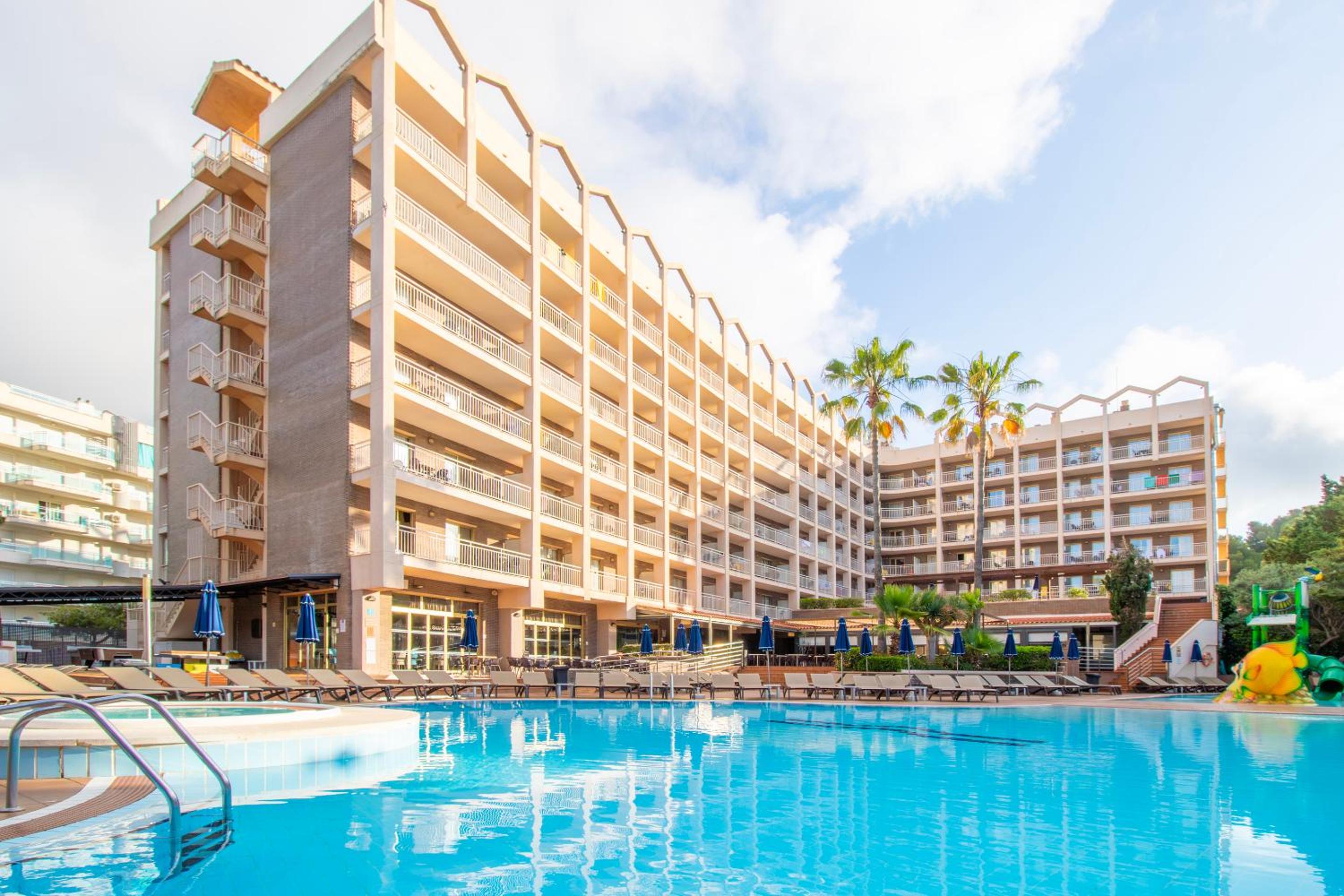 Golden Avenida Family Suites 4 Sup — photo 4