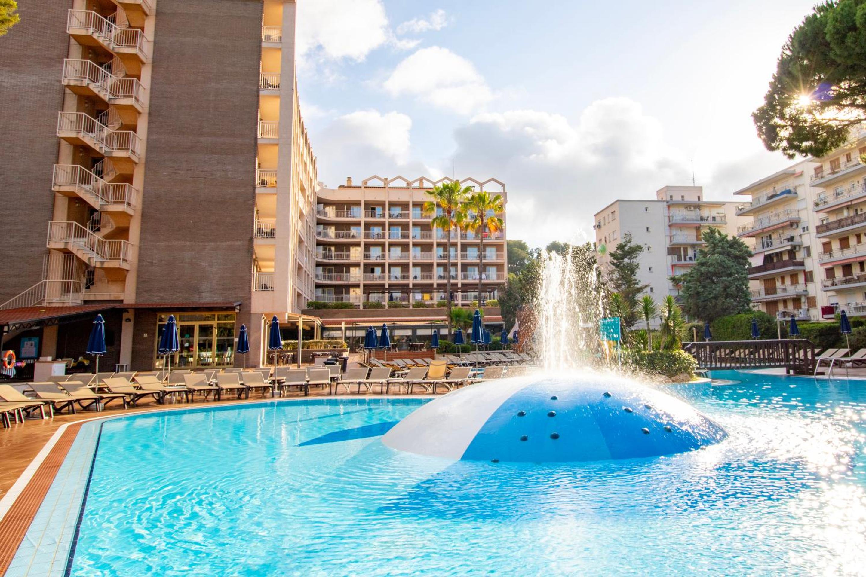 Golden Avenida Family Suites 4 Sup — photo 18