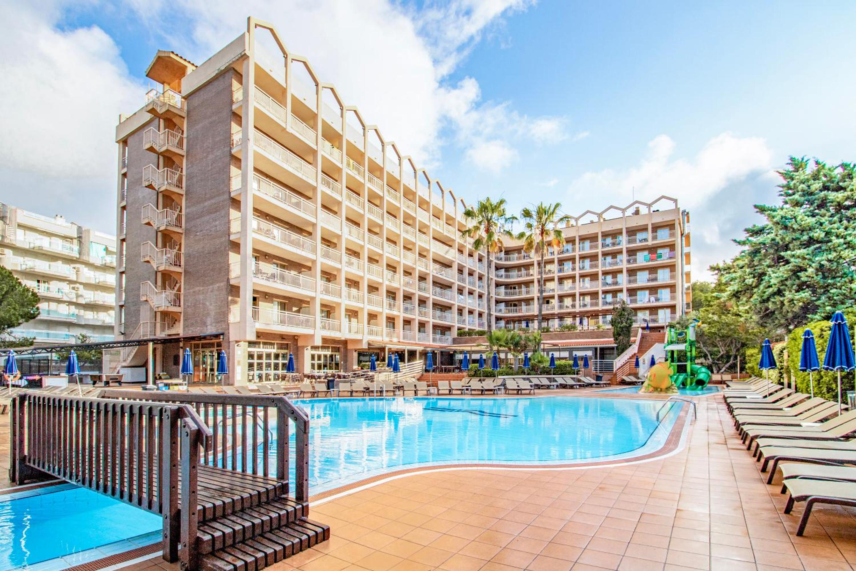 Golden Avenida Family Suites 4 Sup — photo 3