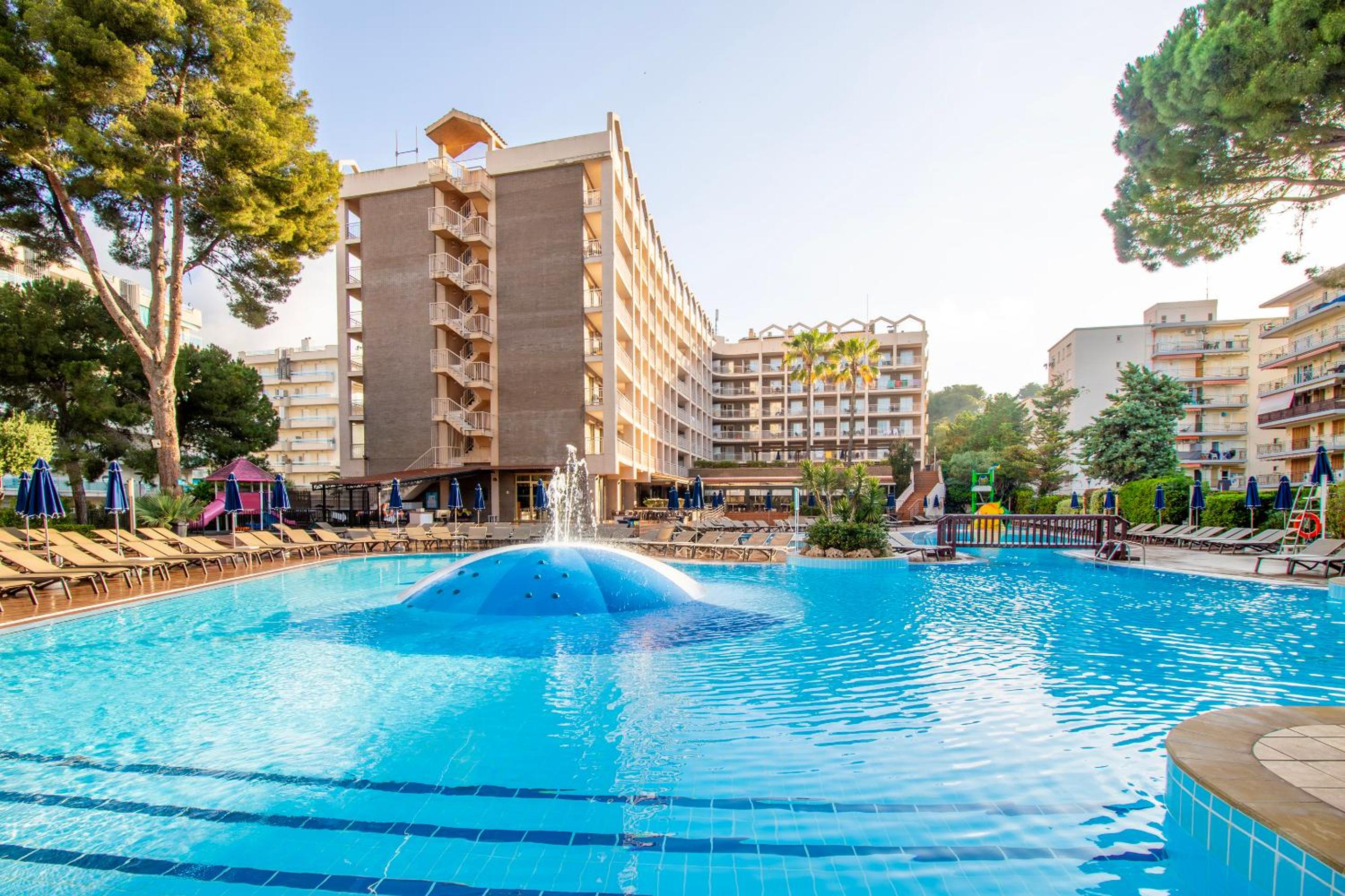 Golden Avenida Family Suites 4 Sup — photo 23