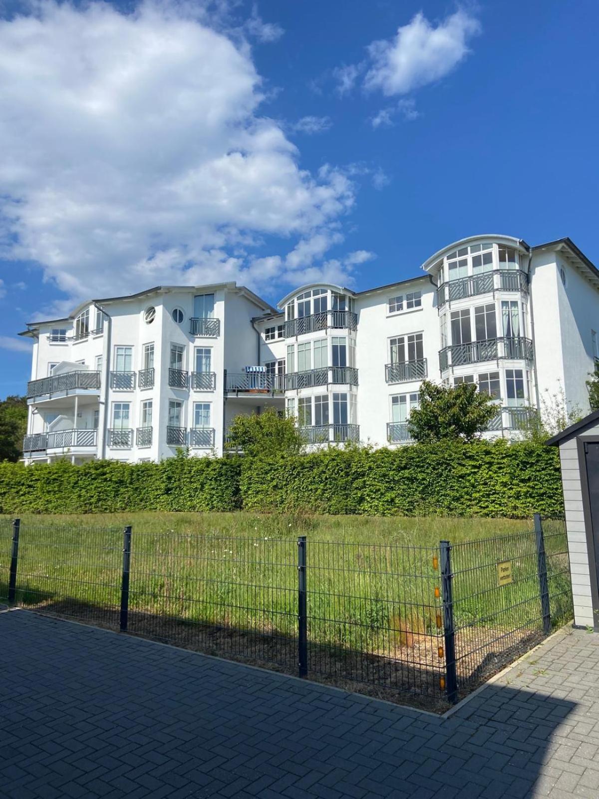 Ferienappartement mit Seeblick in der Villa Columba
