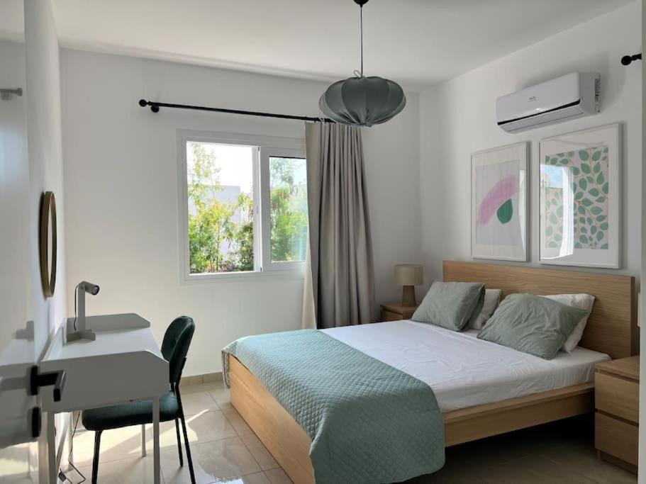 Margarita Gardens two 1bed flats 500m from sea