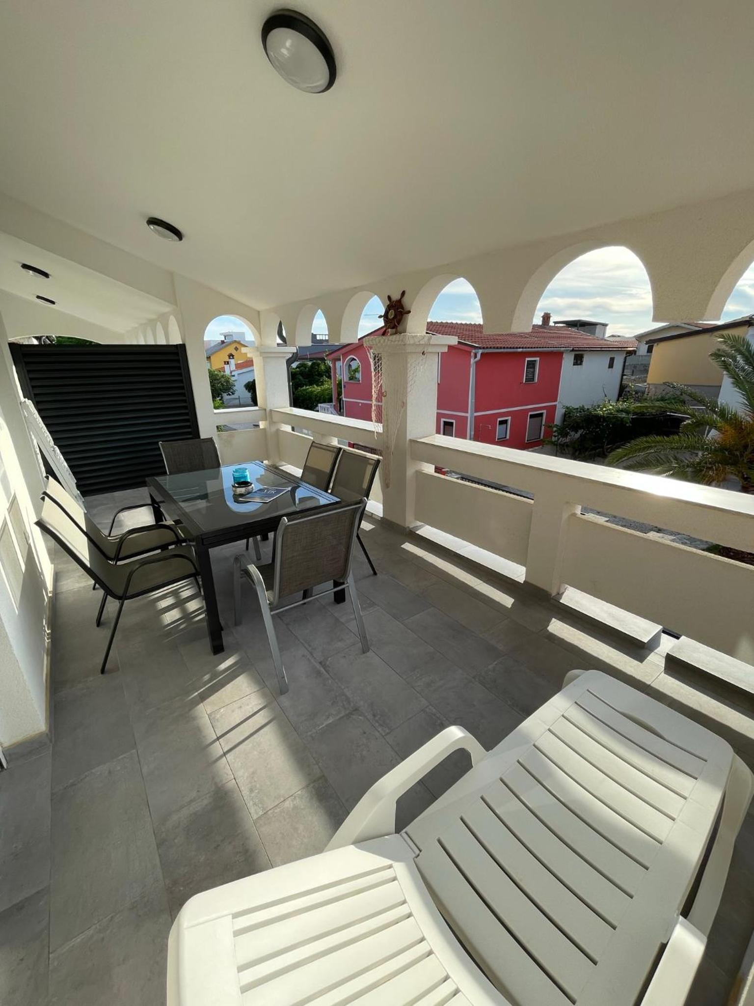 Apartmenthouse Ines